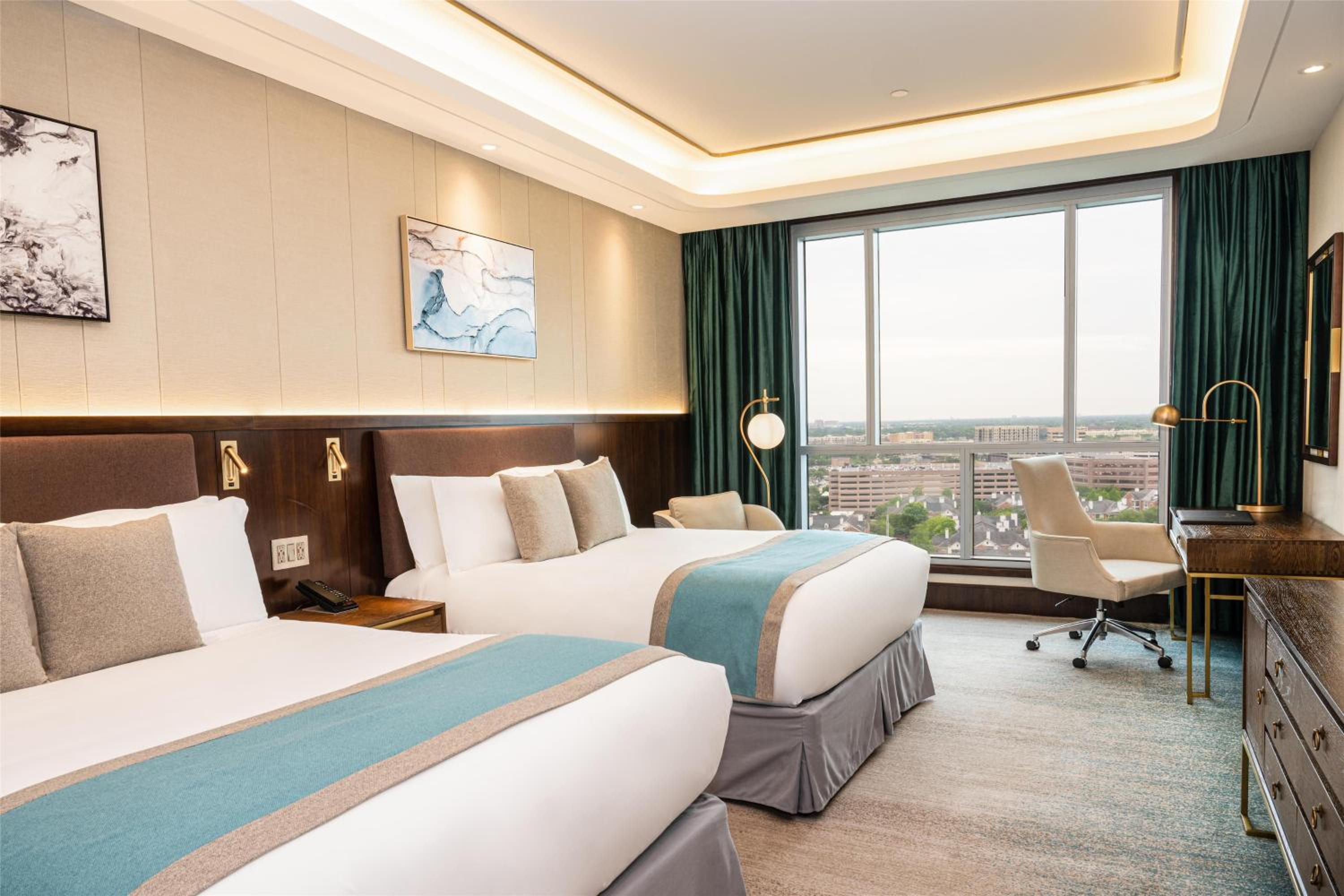 Deluxe Studio with Two Queen Beds and Bath Tub - Mobility and Hearing Accessible - Photo 3