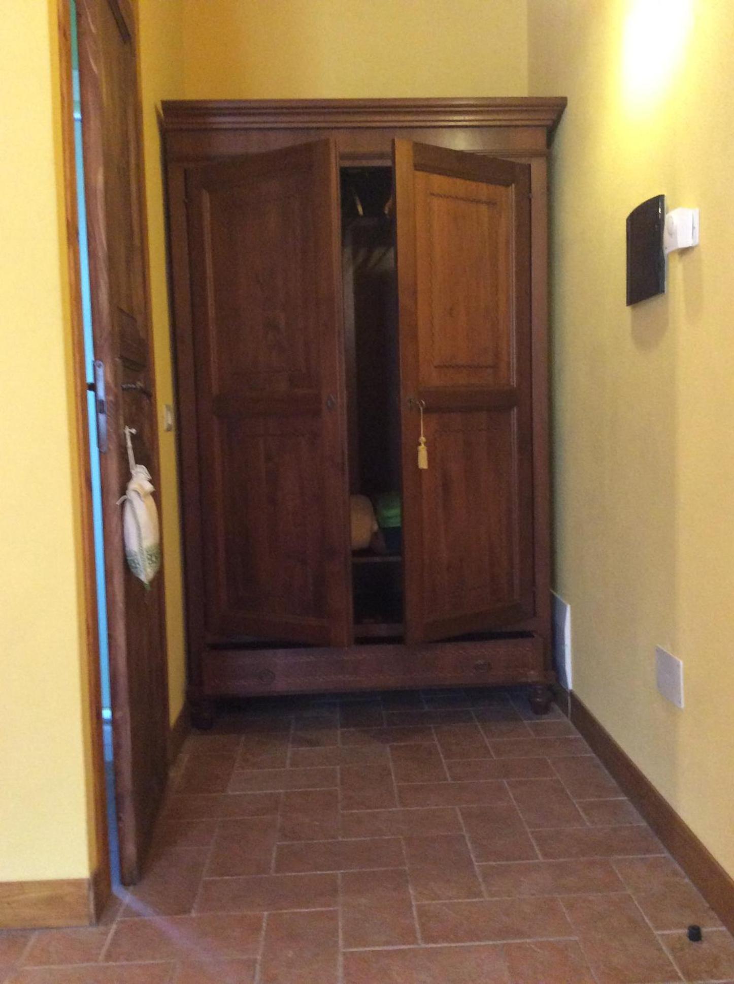 Standard Double Room - Photo 7
