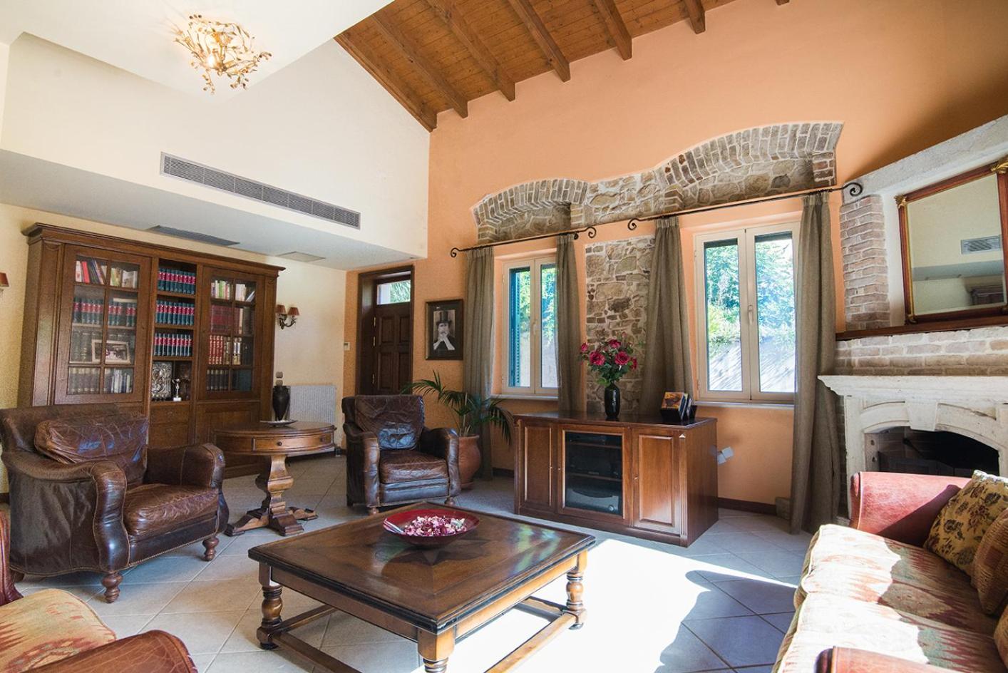 Superior Apartment photo 1