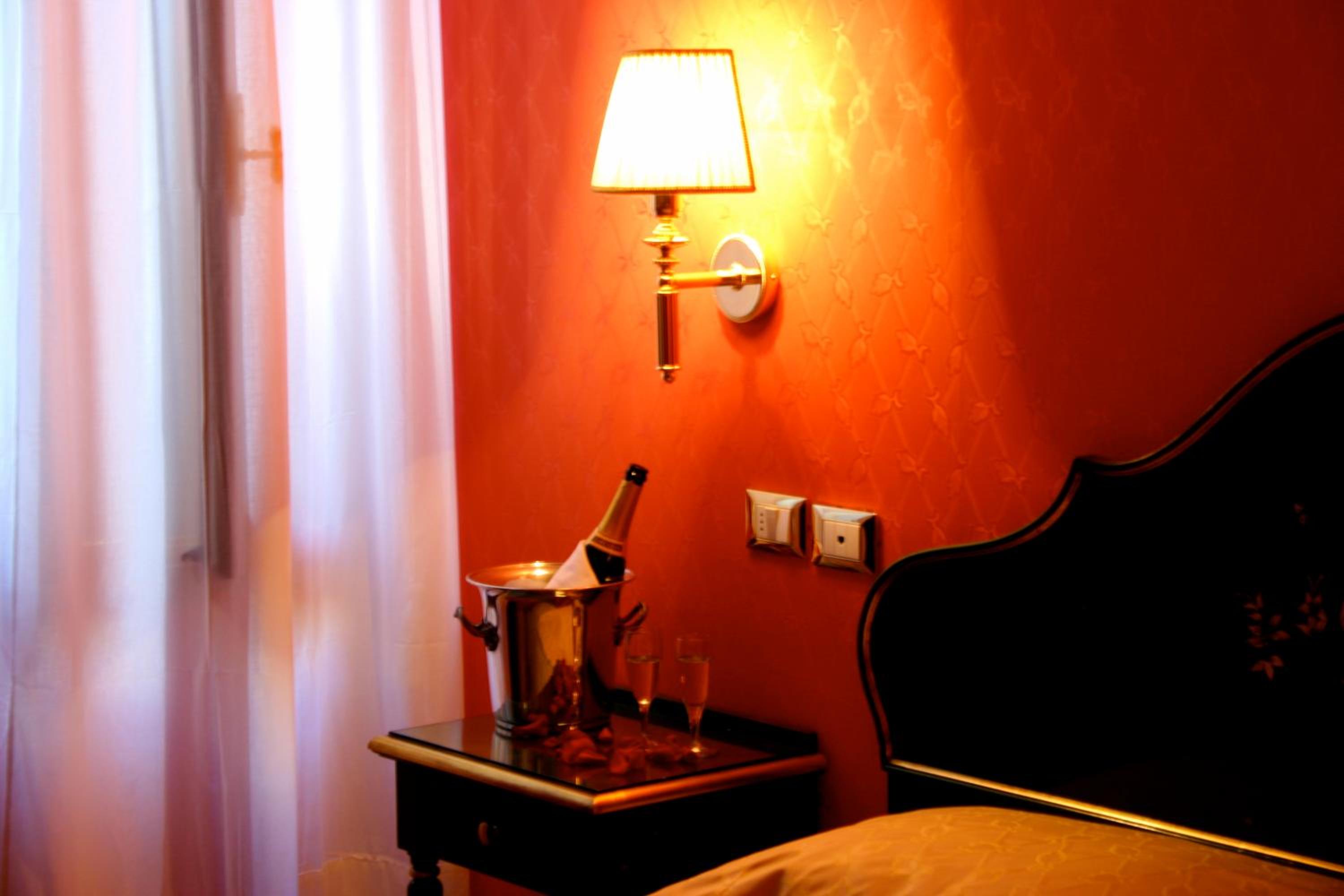 Superior Triple Room photo 2