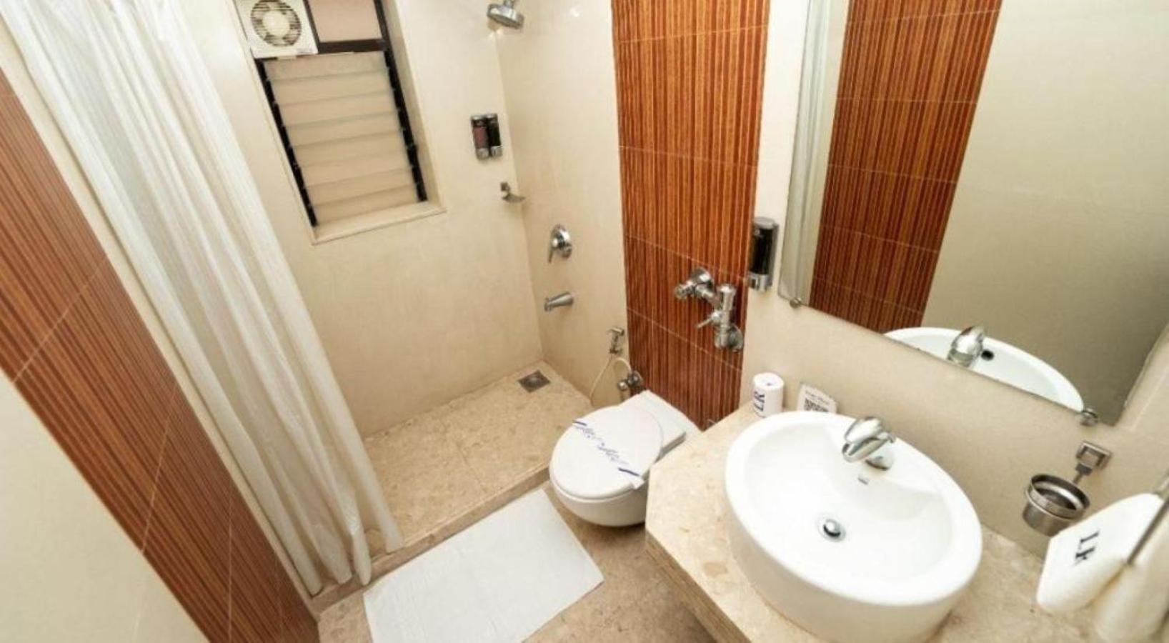 Six Bedroom Apartment – Super Package