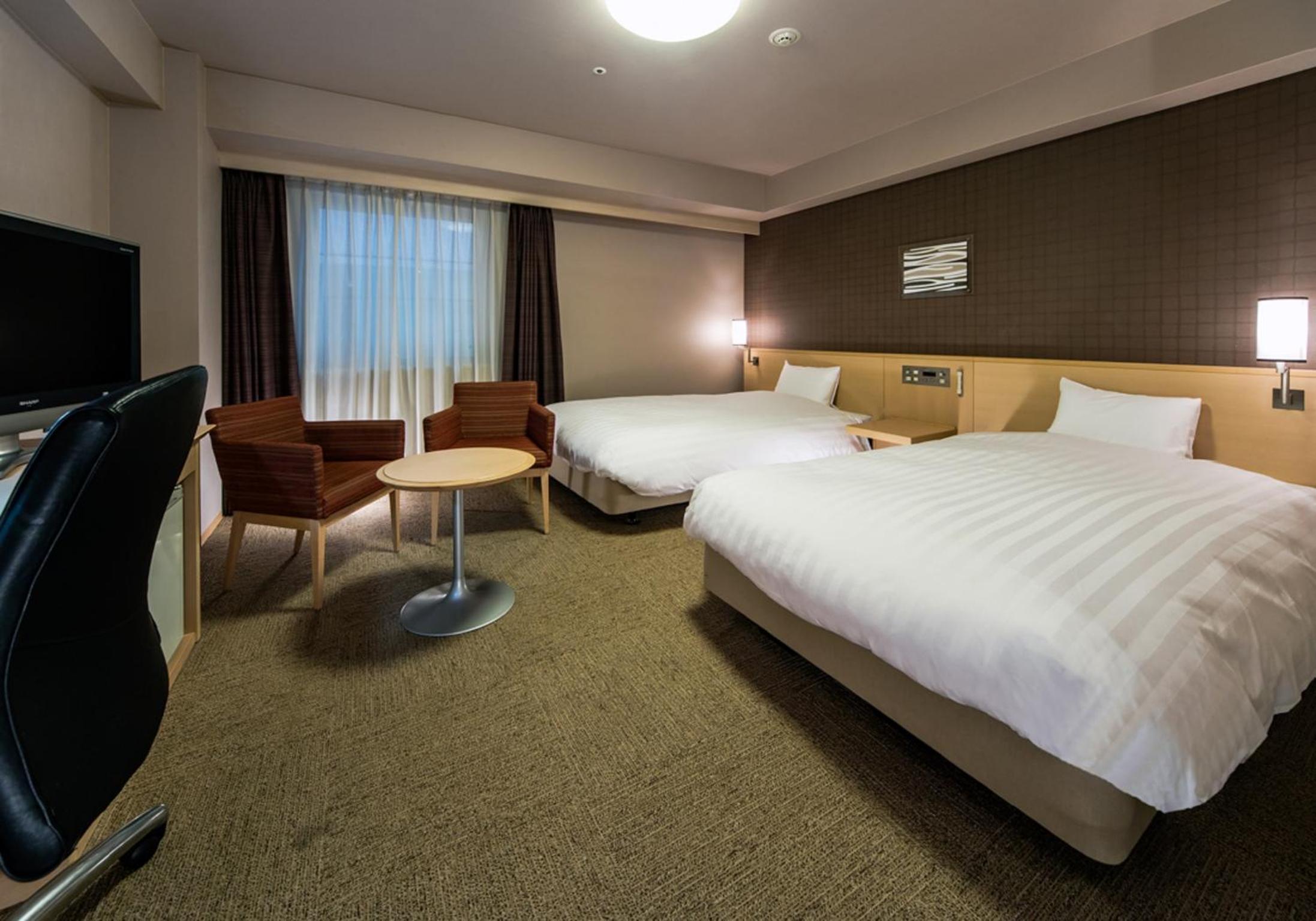 Standard Twin Room - Smoking - Photo 2