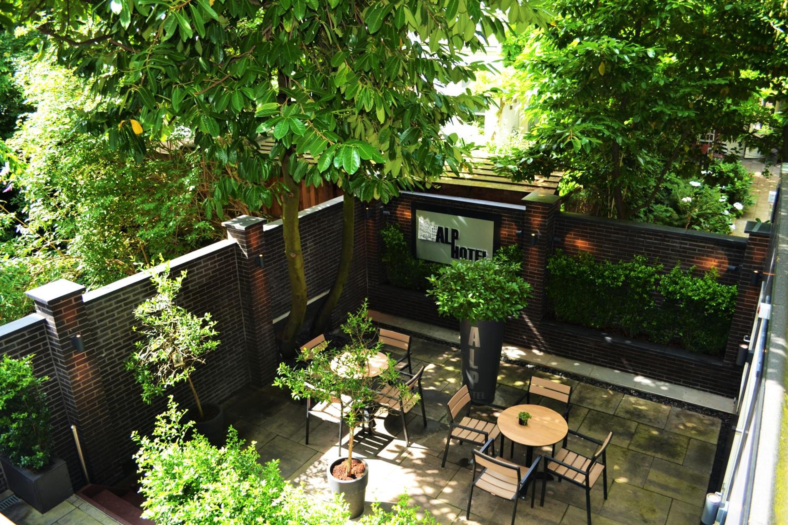 Triple Room with Balcony photo 3