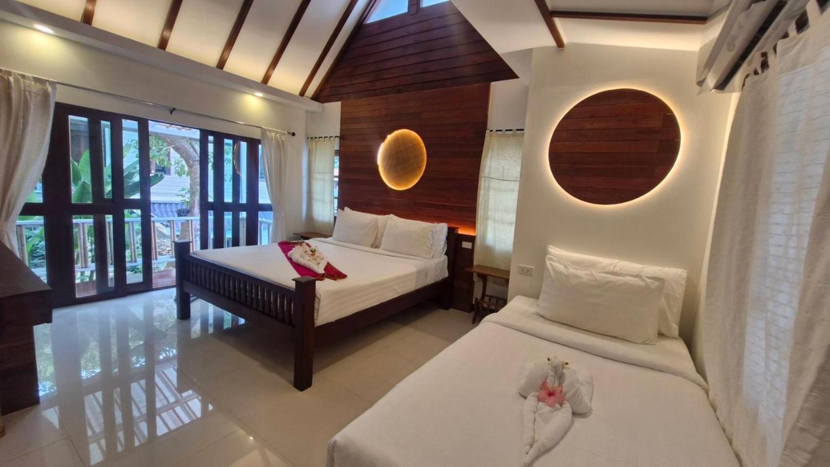 Triple Room with Balcony photo 3