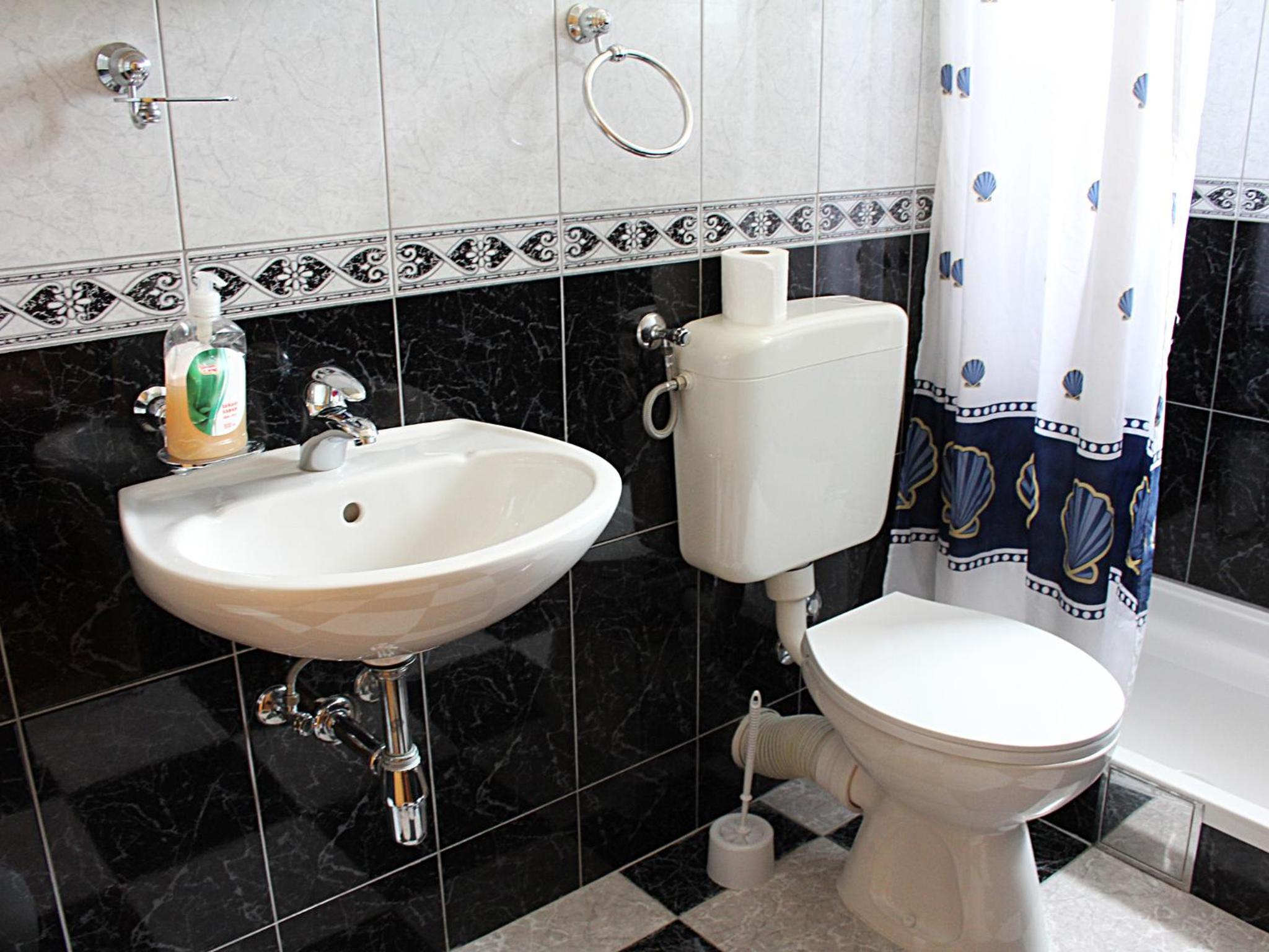 Apartment (3 Adults) - Photo 14