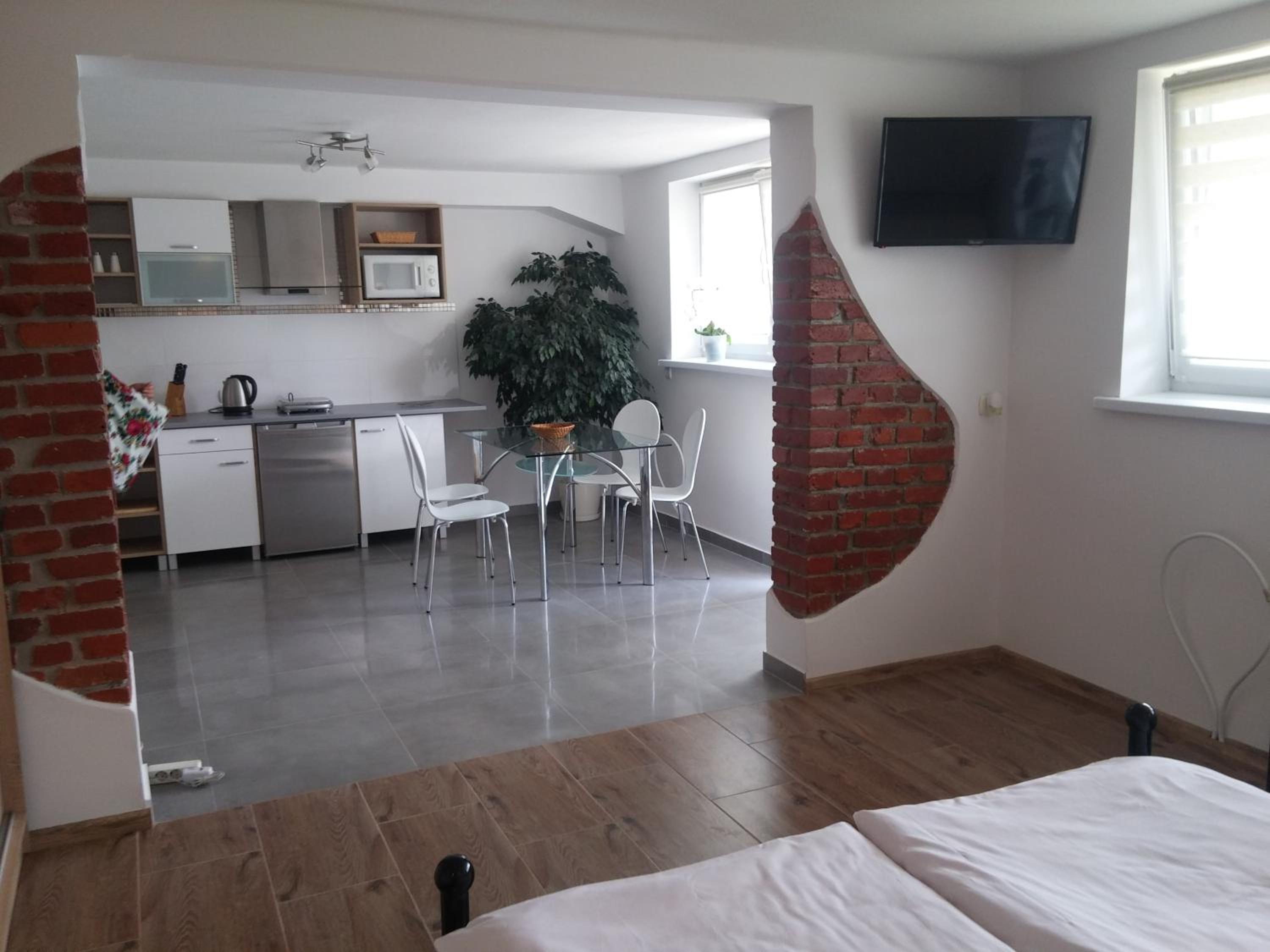 Apartment - Ground Floor photo 3