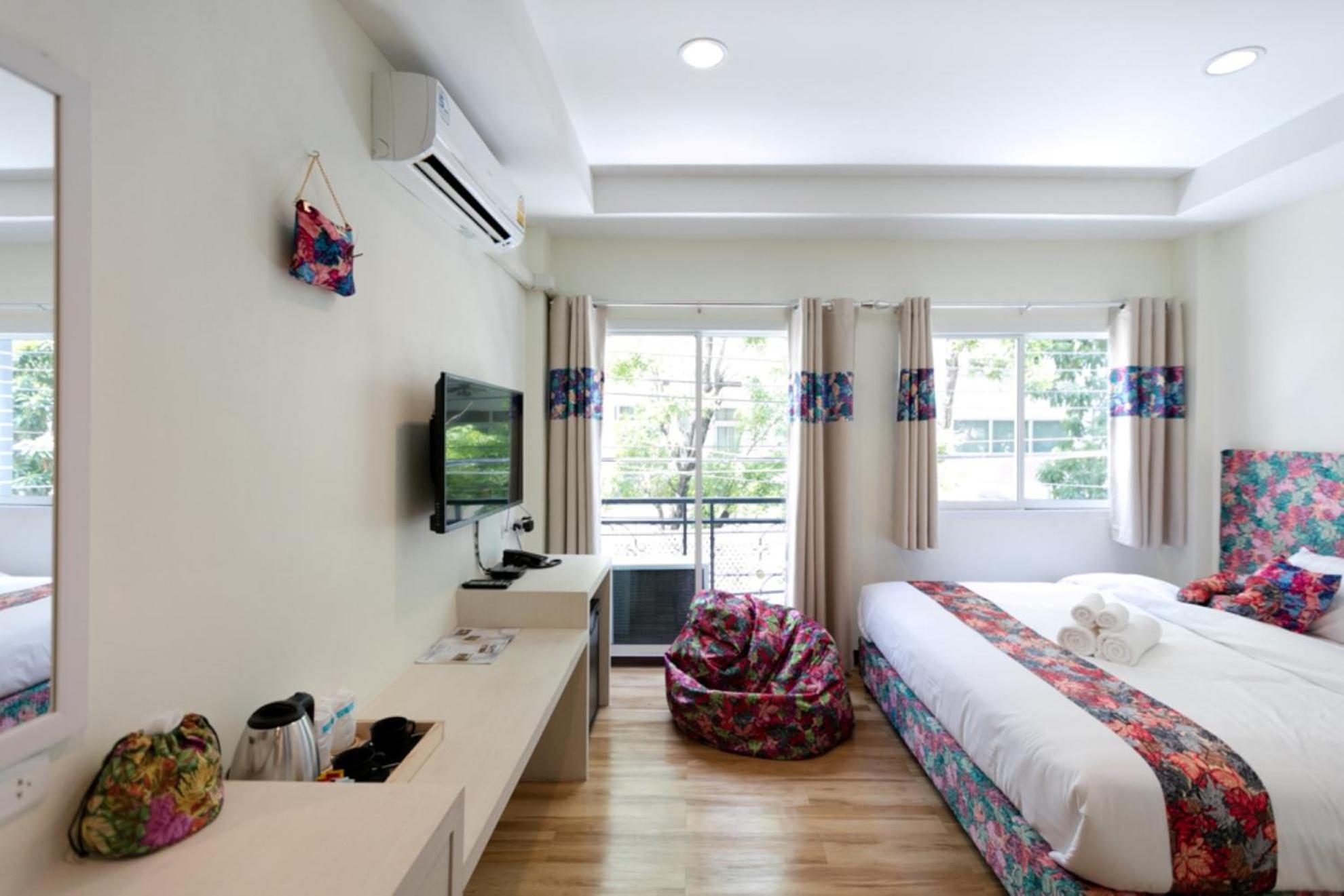 Superior King Room photo 3