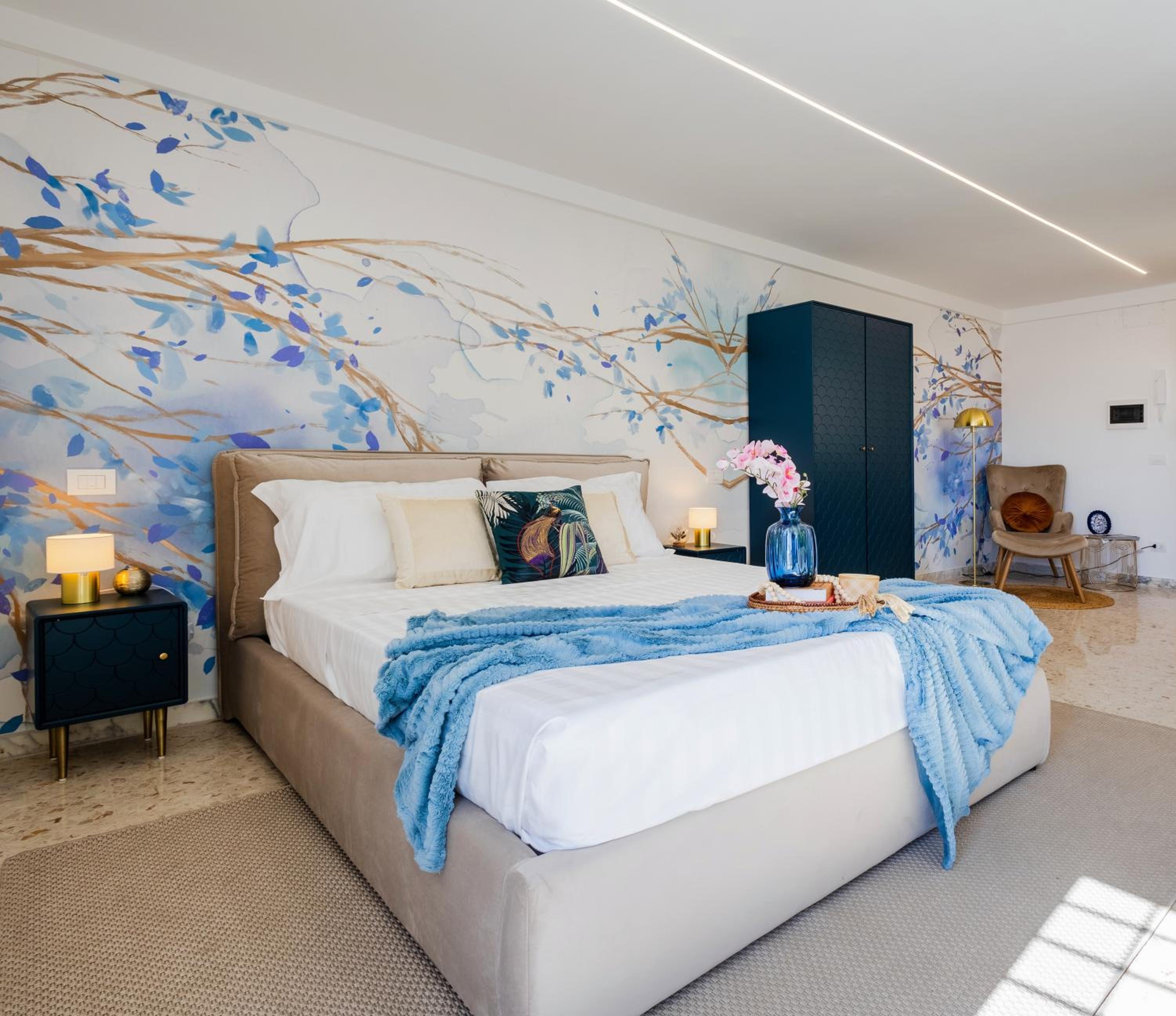 One-Bedroom Apartment with Terrace
