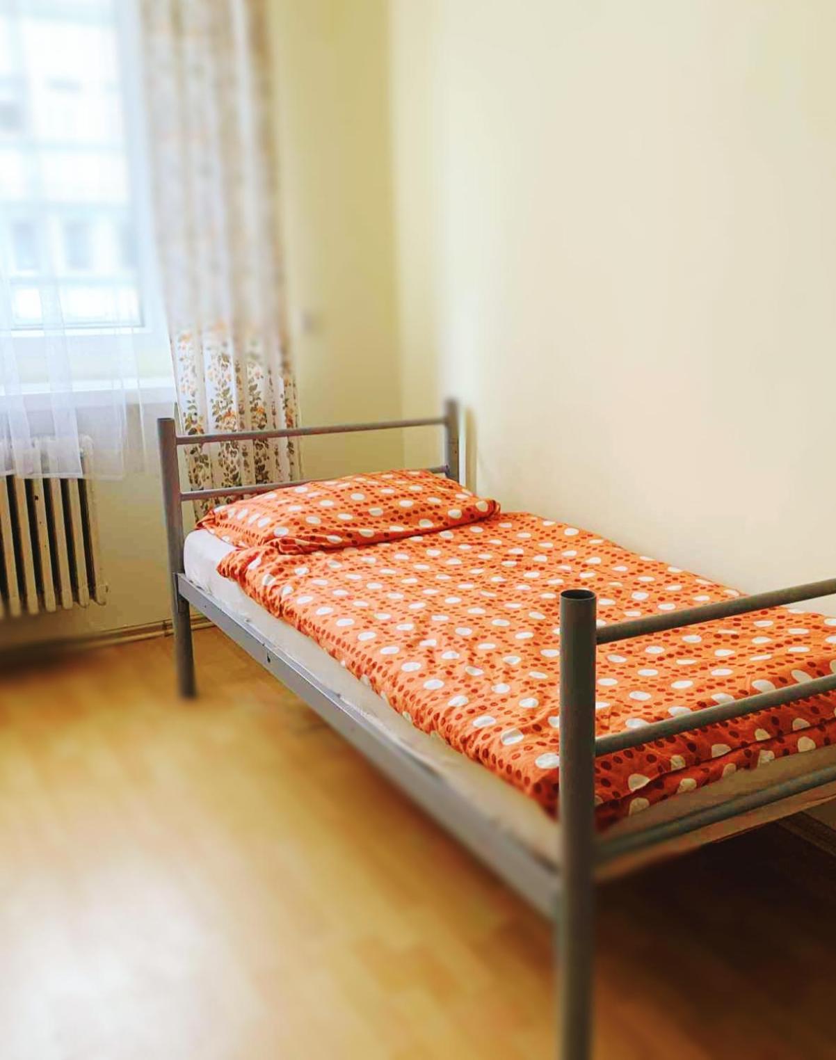 Single Bed in Dormitory Room photo 2