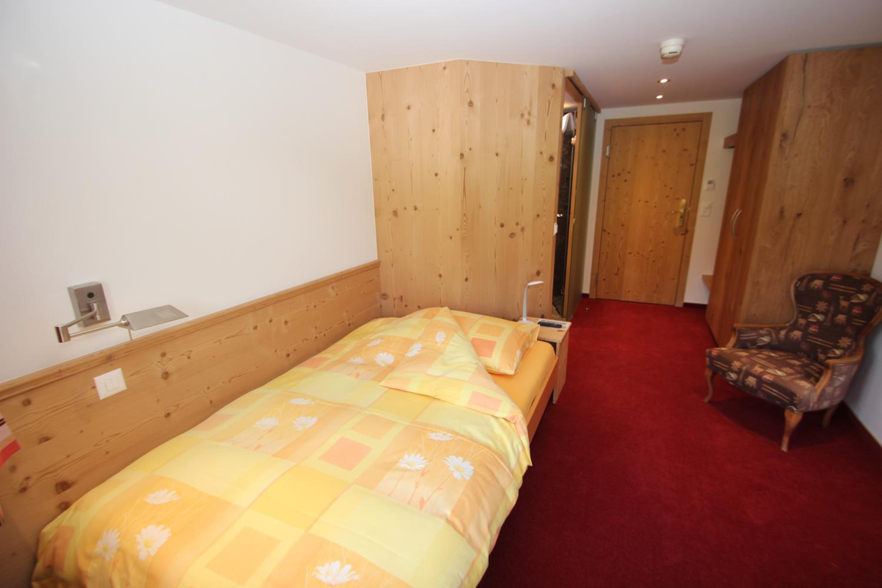 Standard Single Room