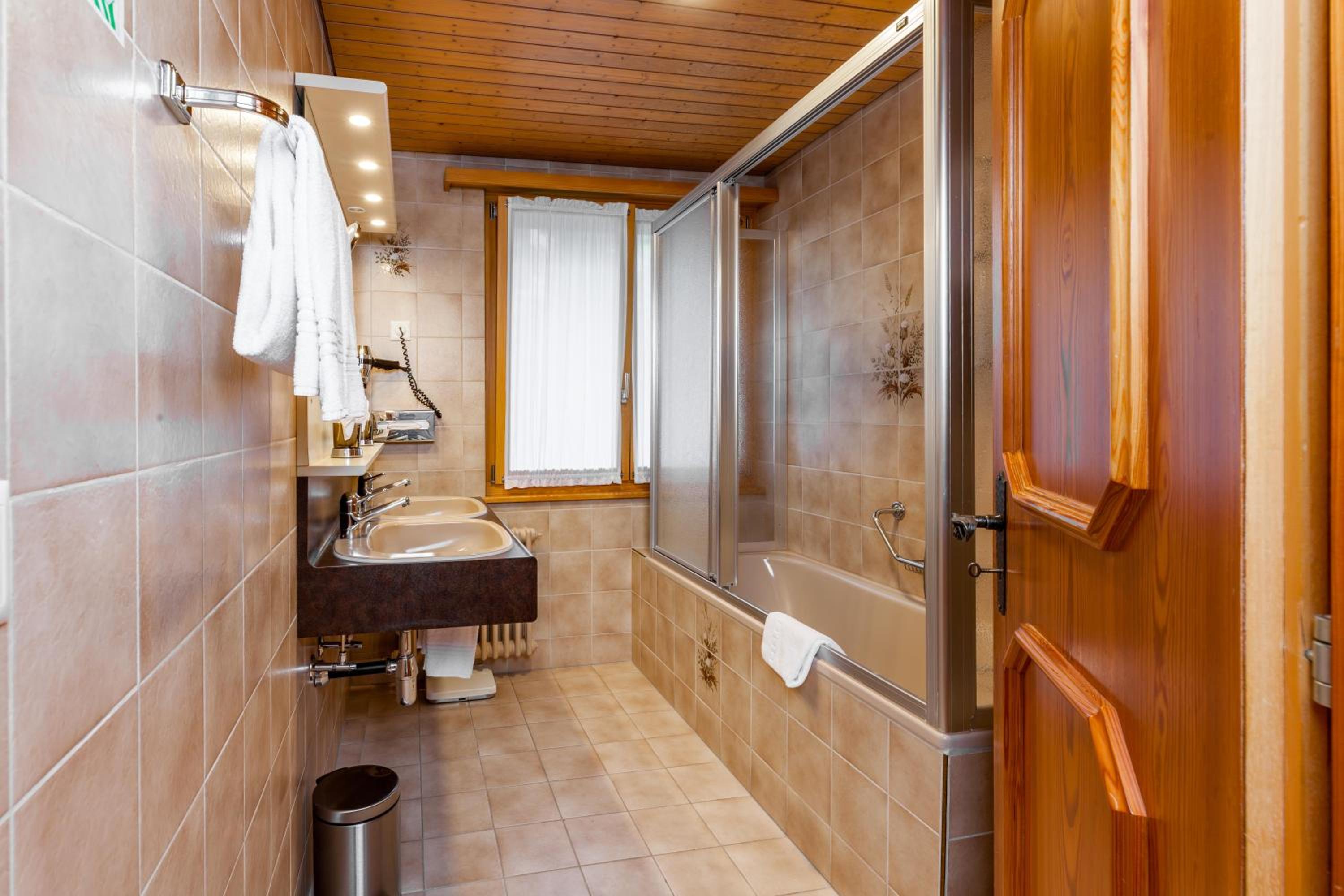 Triple Room with Balcony with Matterhorn view