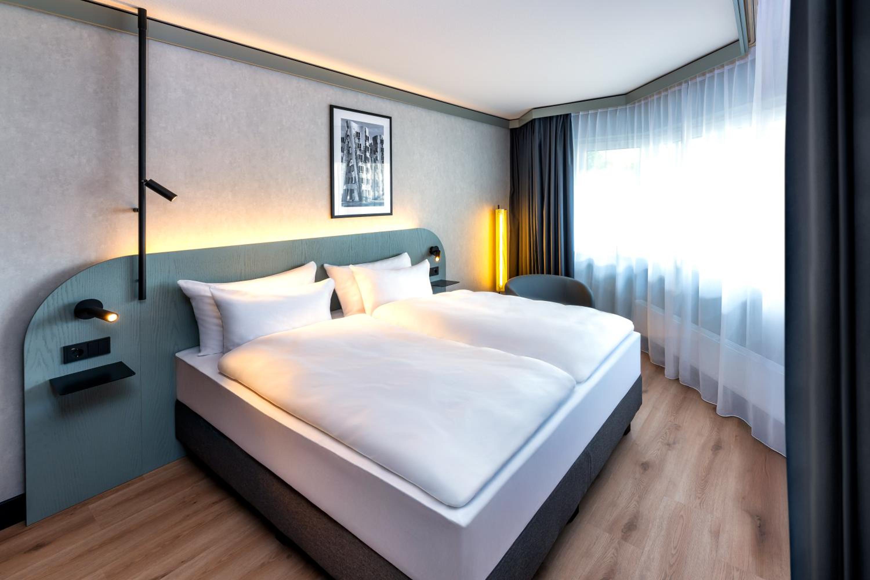 Standard Room - Photo 8