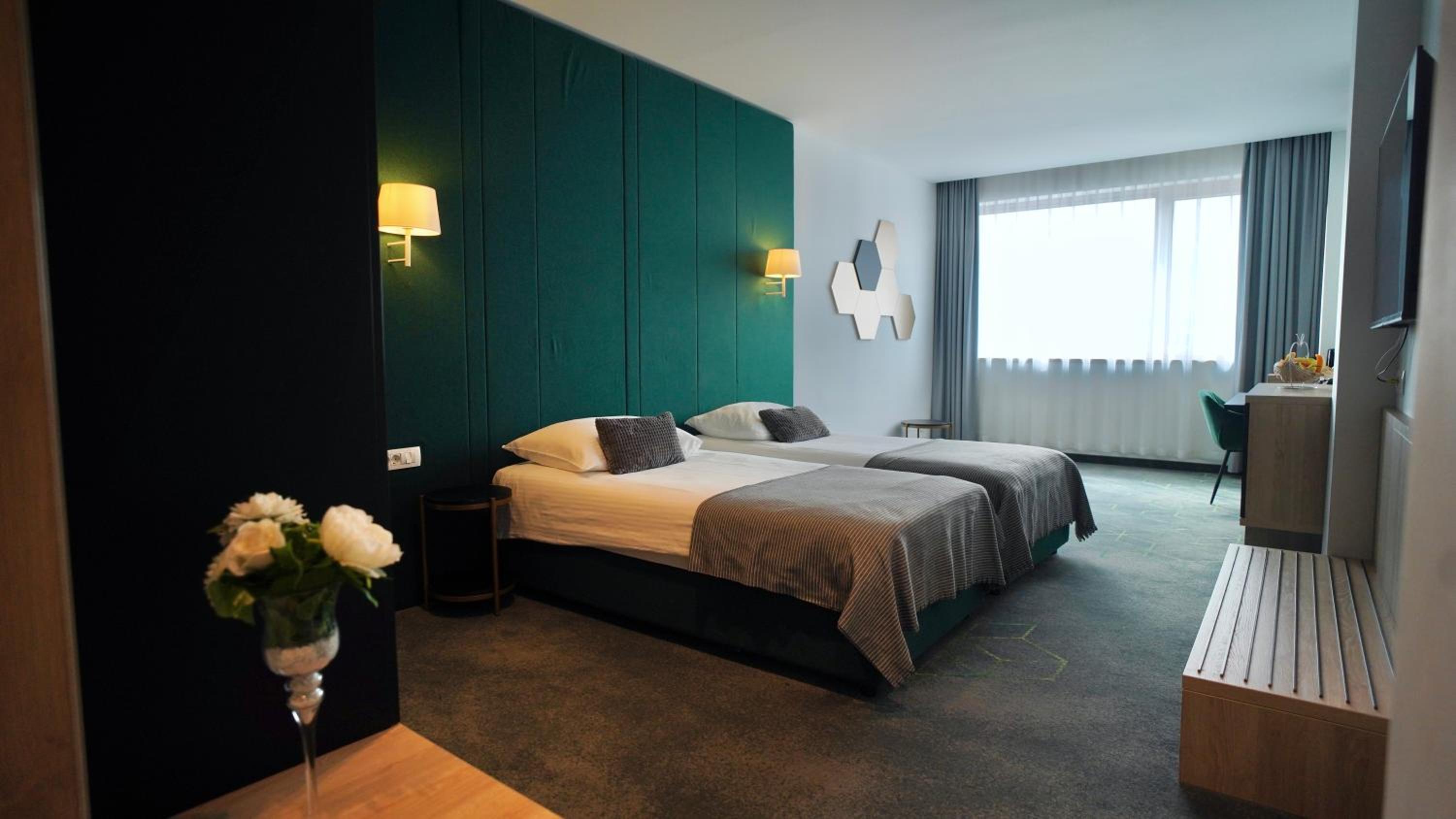 Superior Twin Room photo 2