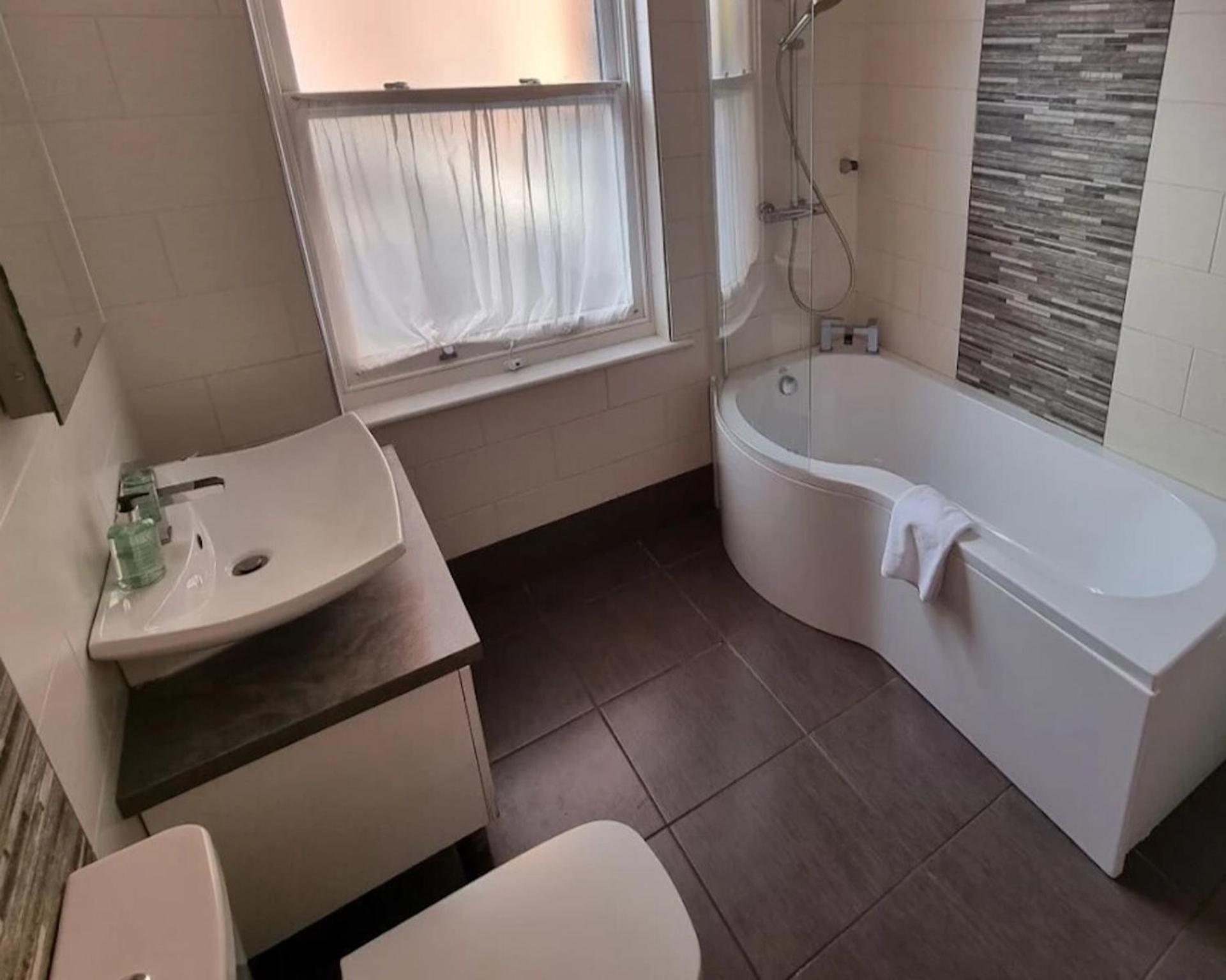 Superior Double or Twin Room photo 2
