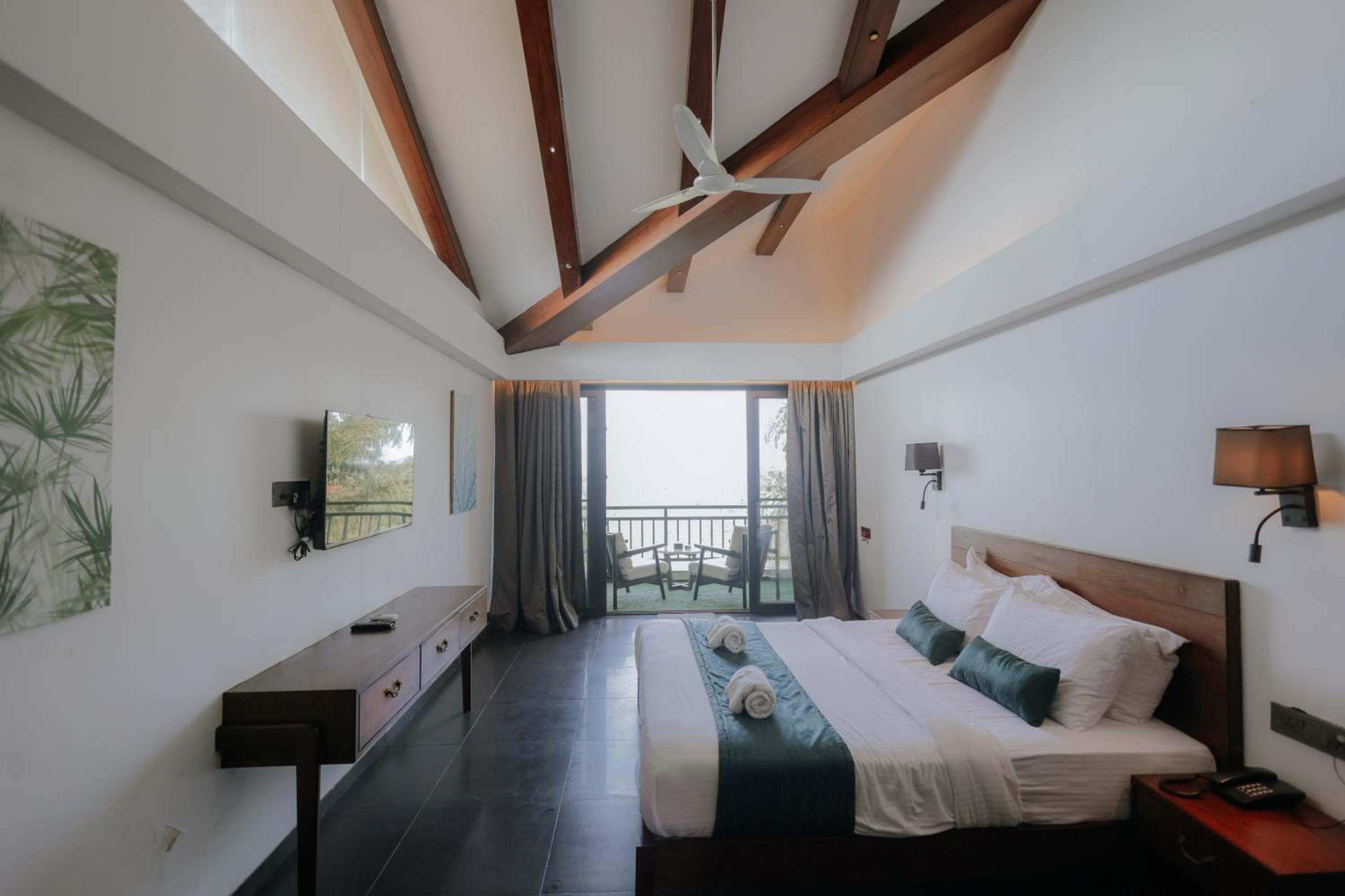 Double Room with Mountain View