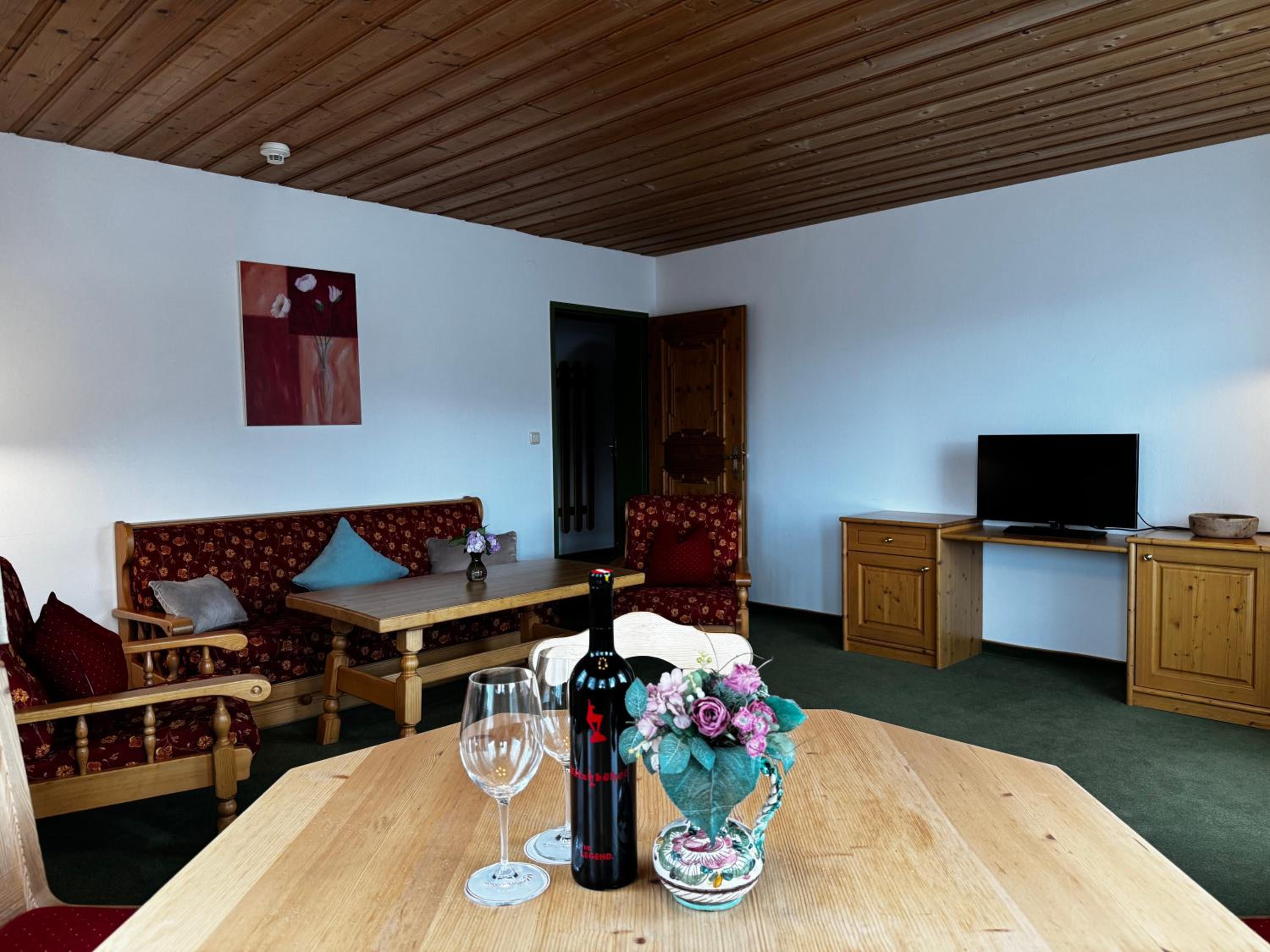 Two-Bedroom Family Apartment - Annex (no barrier-free access) photo 1