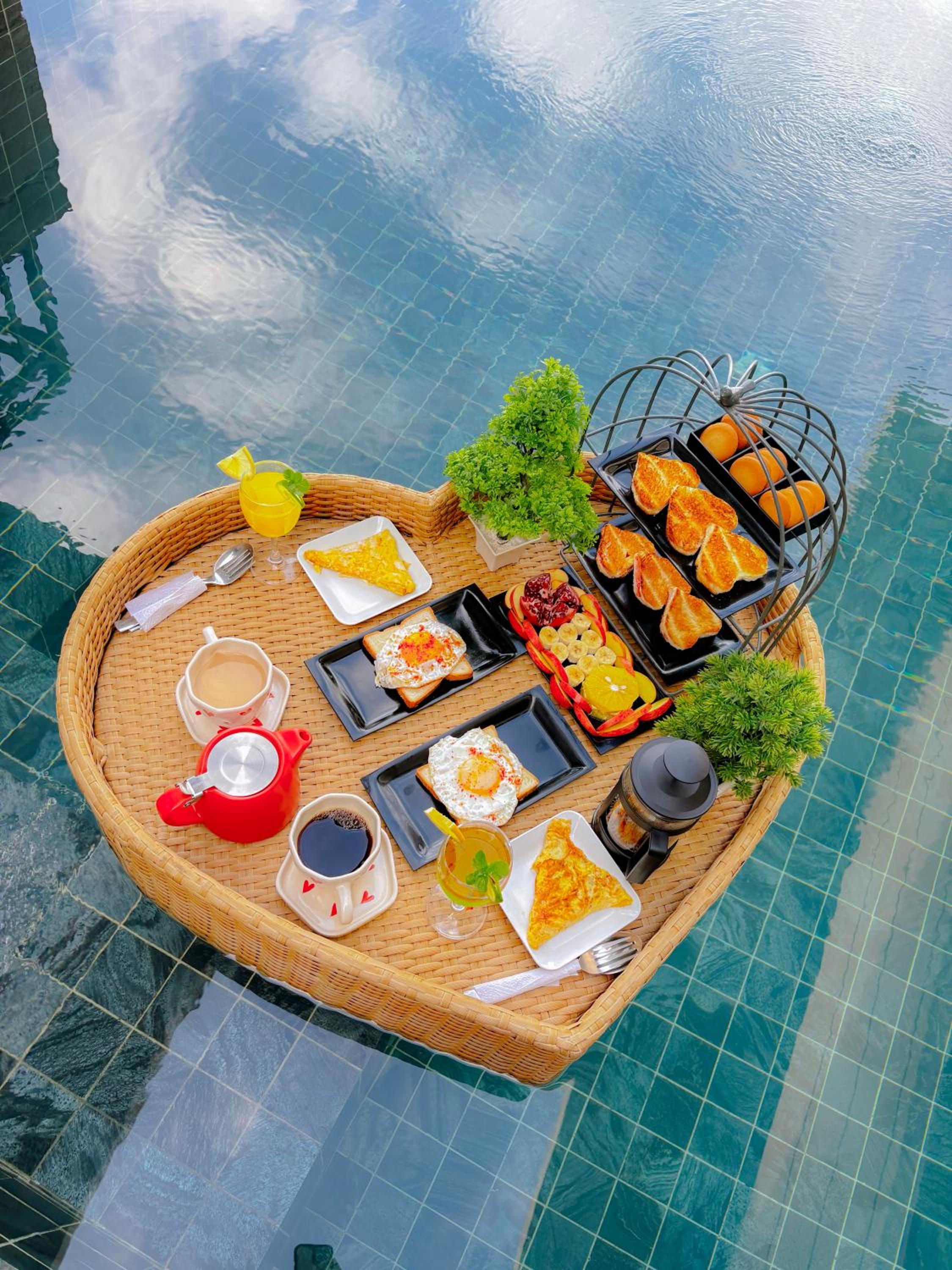Suite with Private Pool - Photo 1