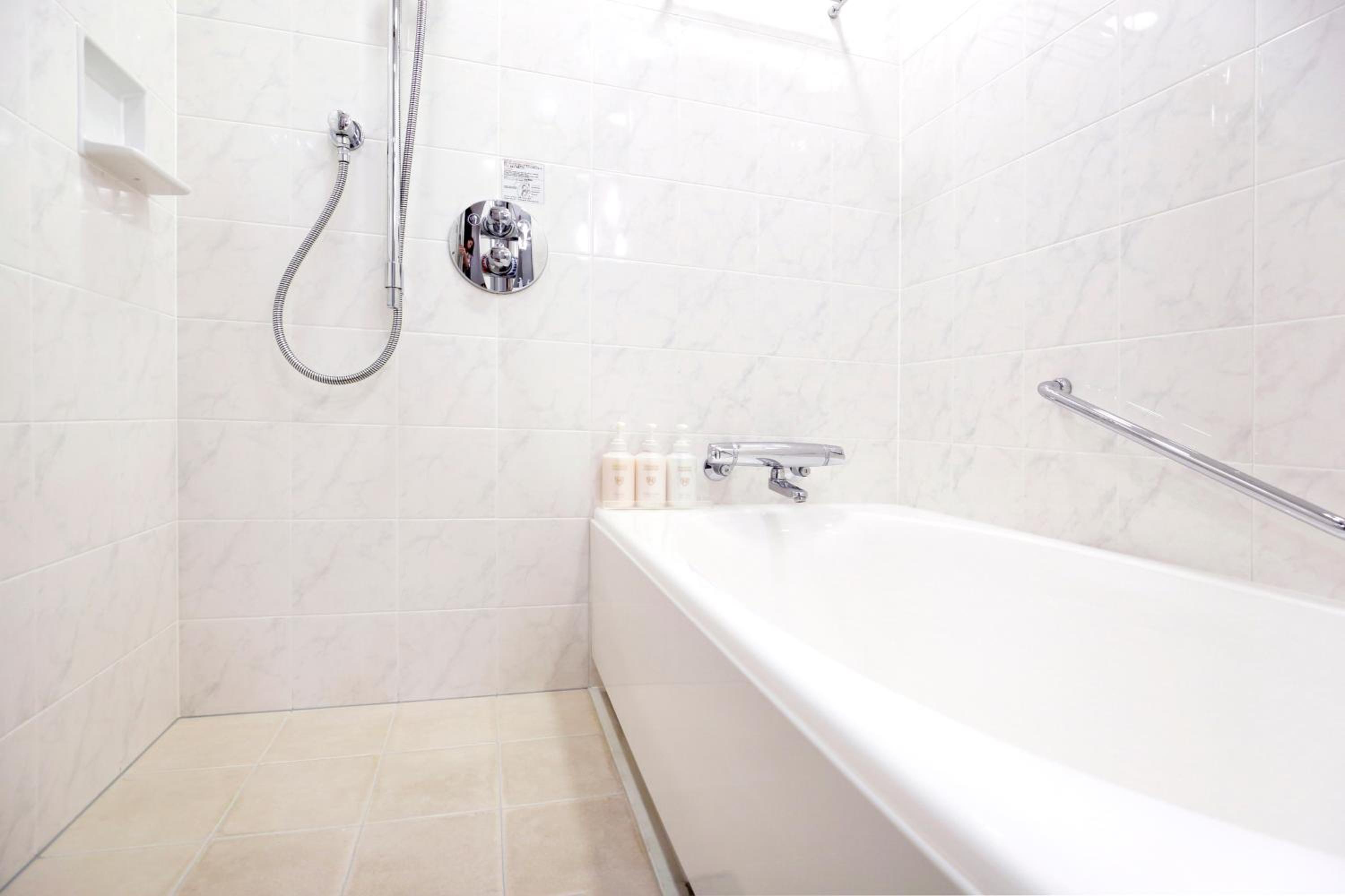 Standard Twin Room - Non-Smoking - Photo 3