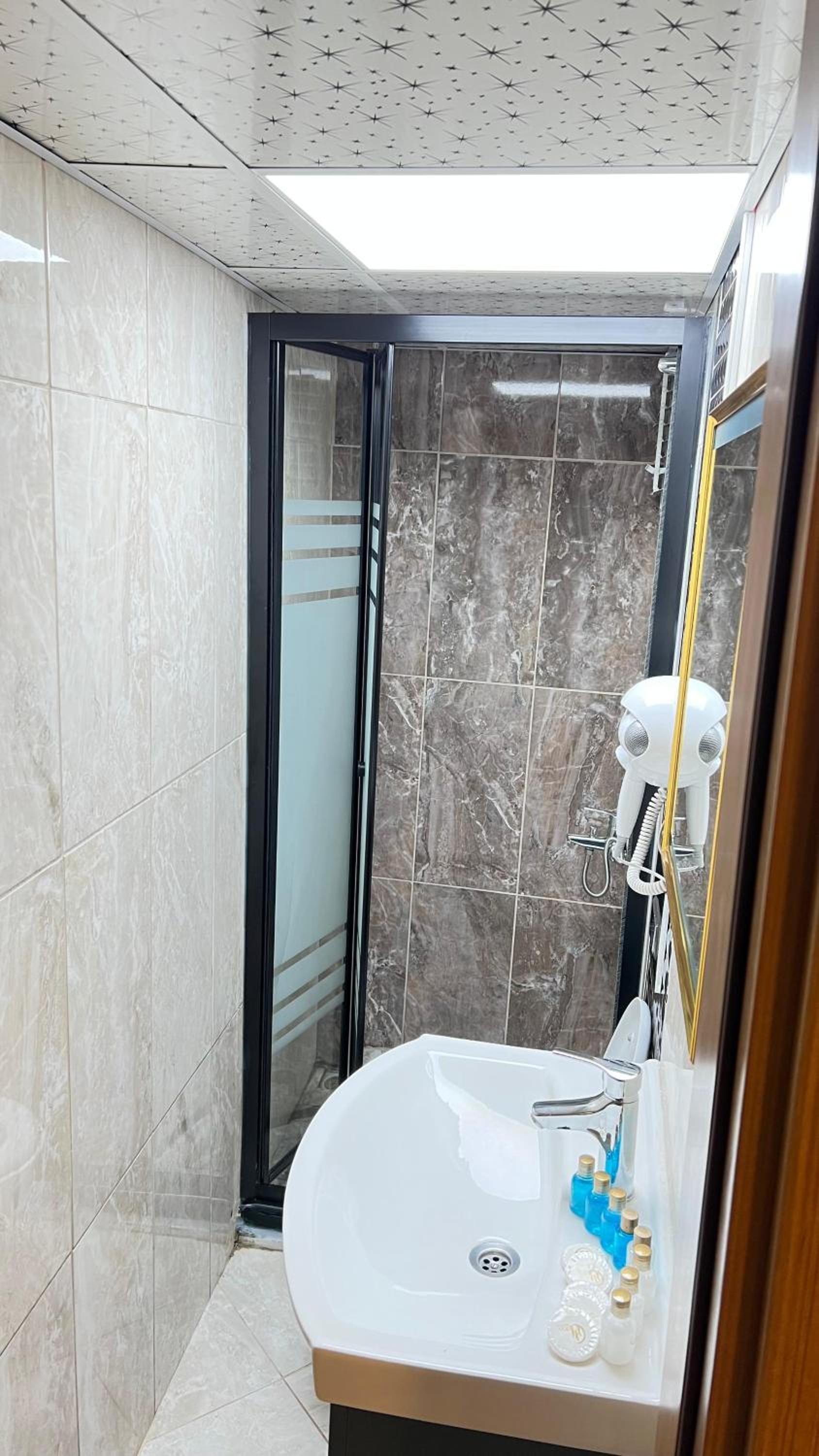 Junior Suite with Balcony photo 2