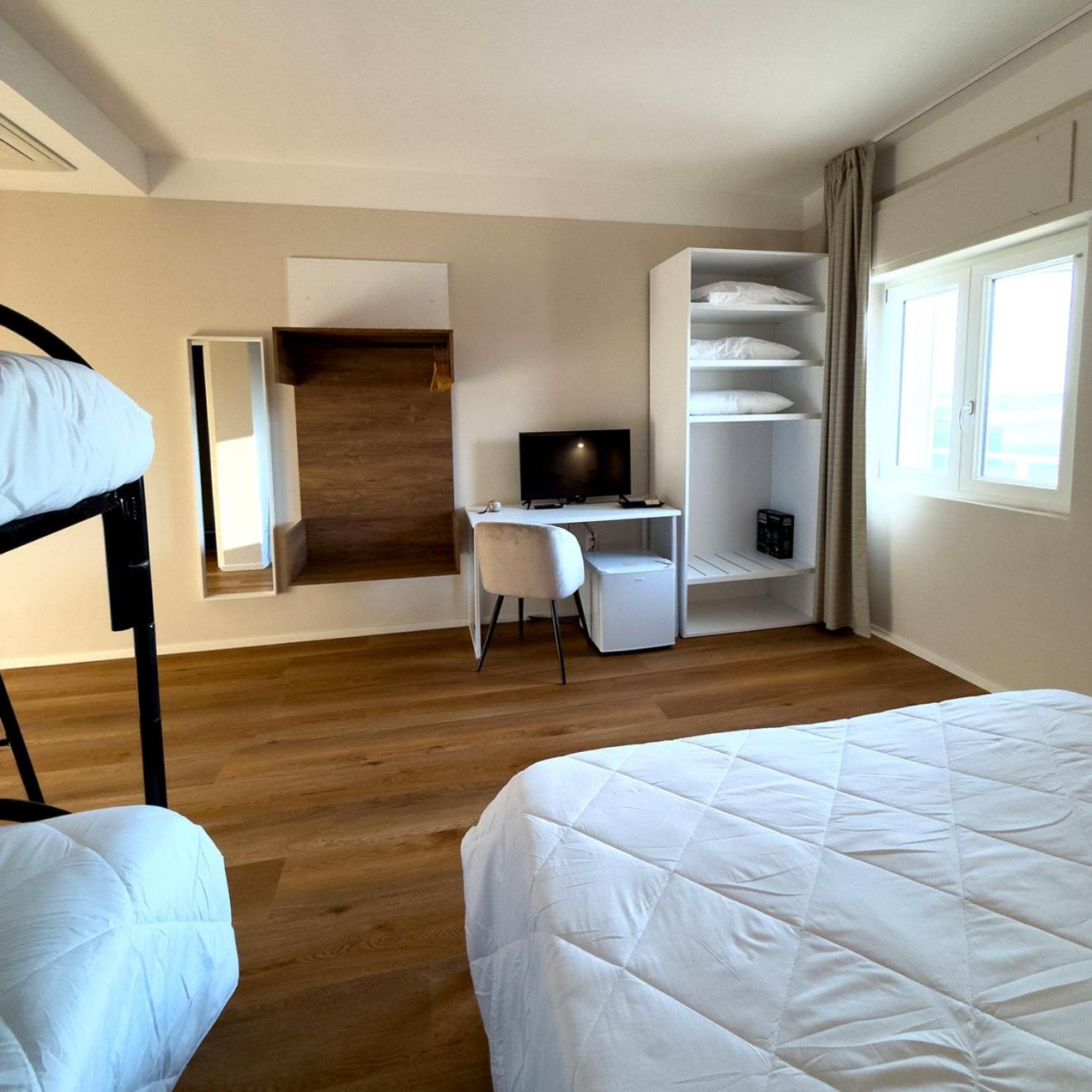 Quadruple Room photo 2