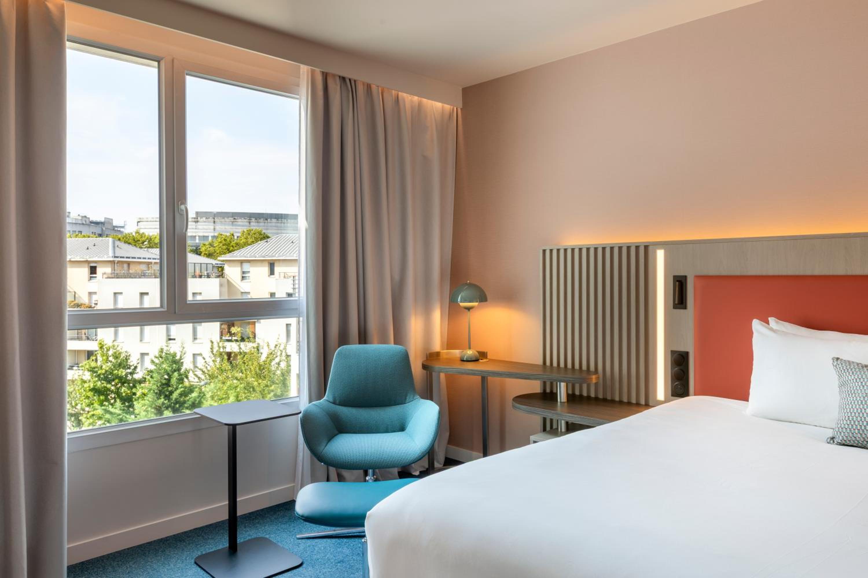 Superior King Room with Breakfast & WiFi - Photo 1