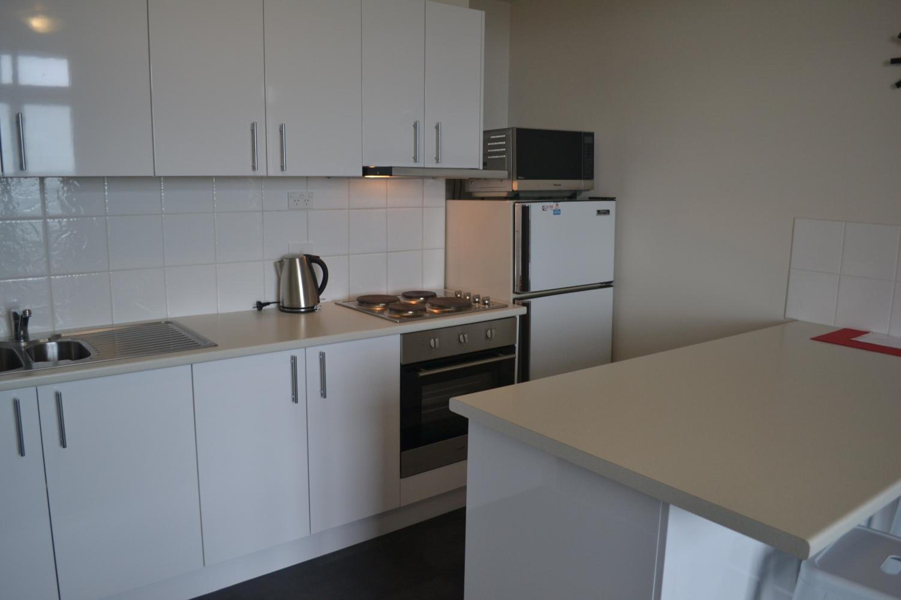 Apartment with Balcony - Photo 30
