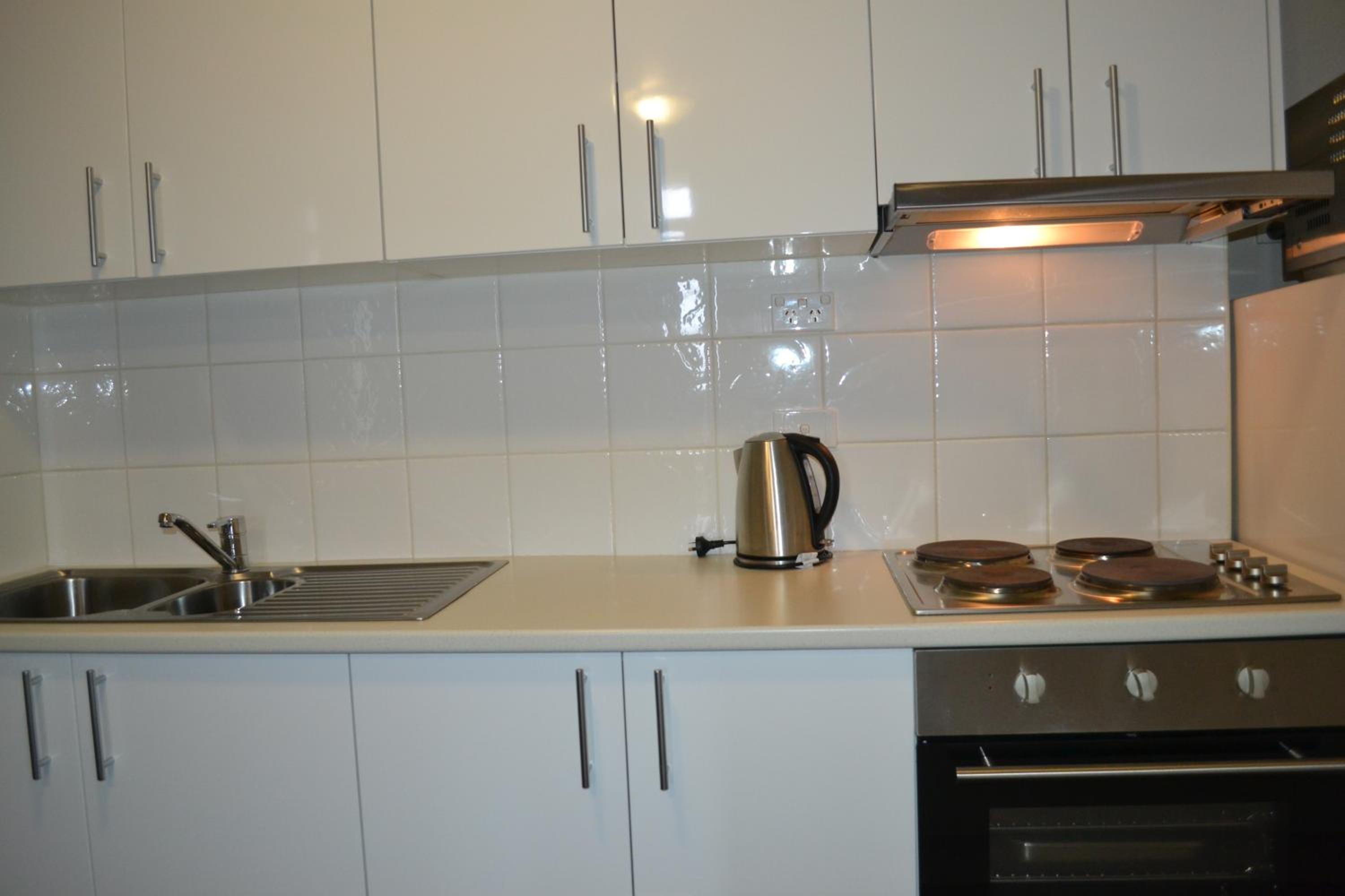 Apartment with Balcony - Photo 22