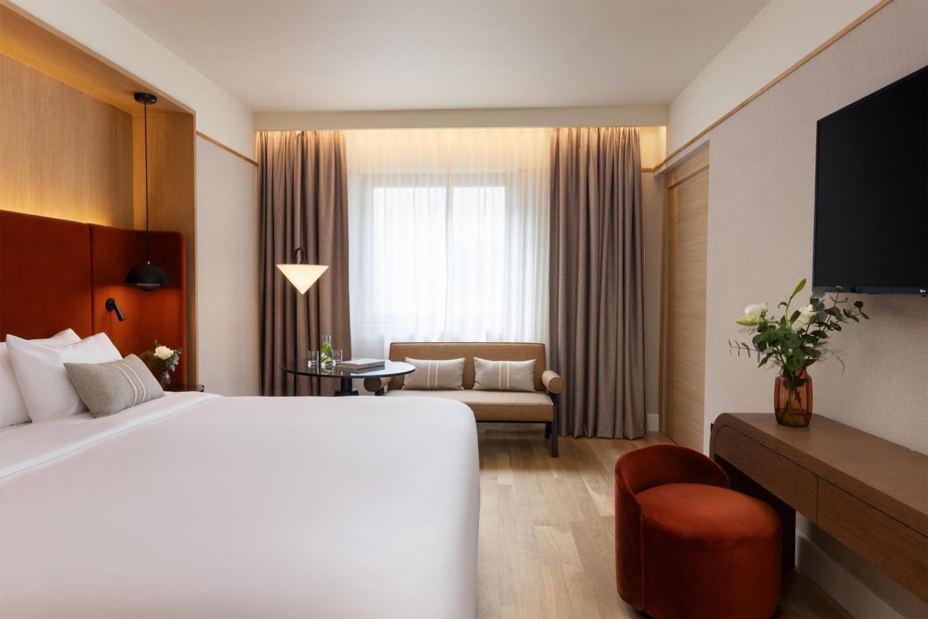 Superior Double or Twin Room - Photo 8