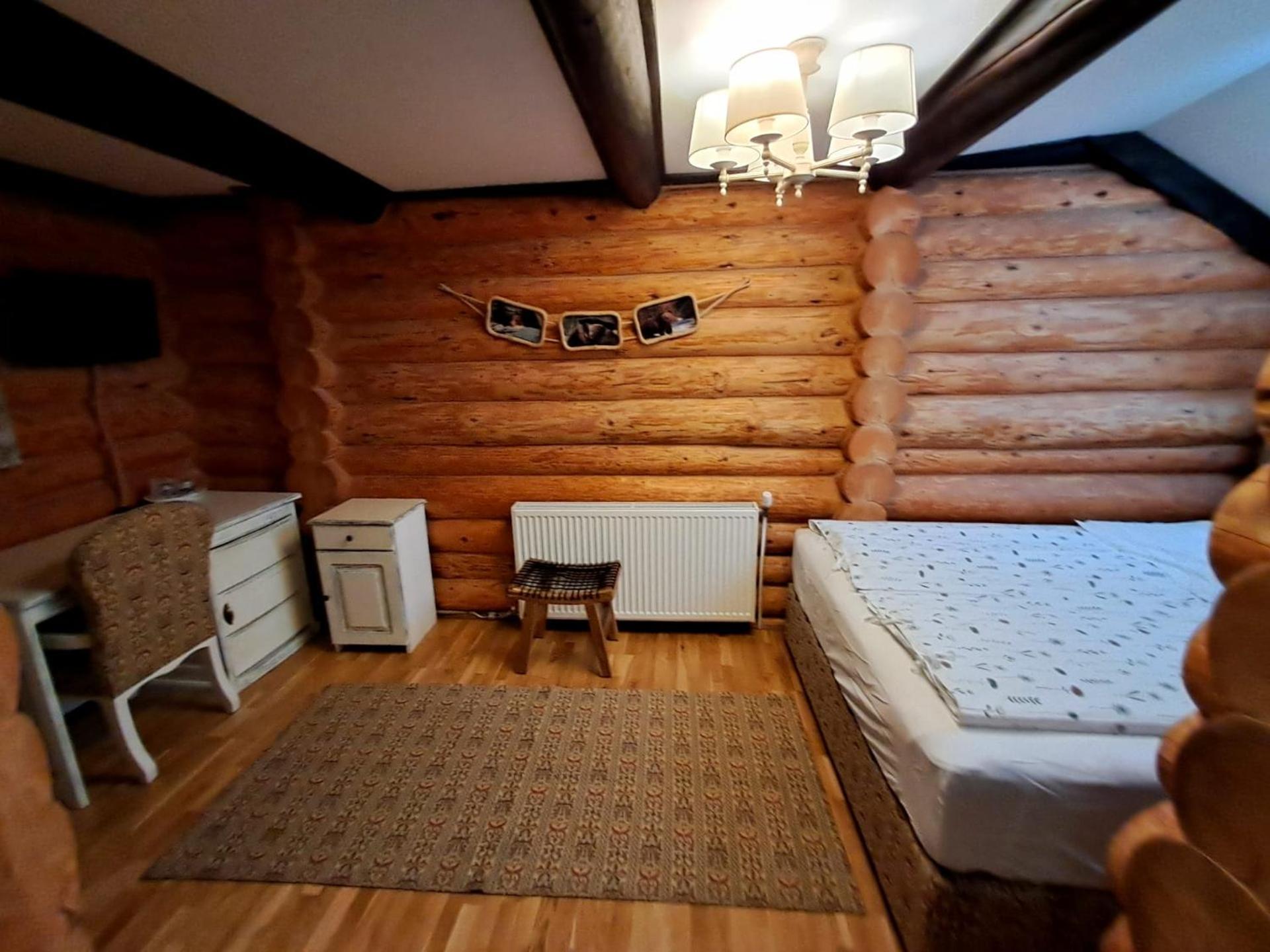 Economy Double Room photo 2