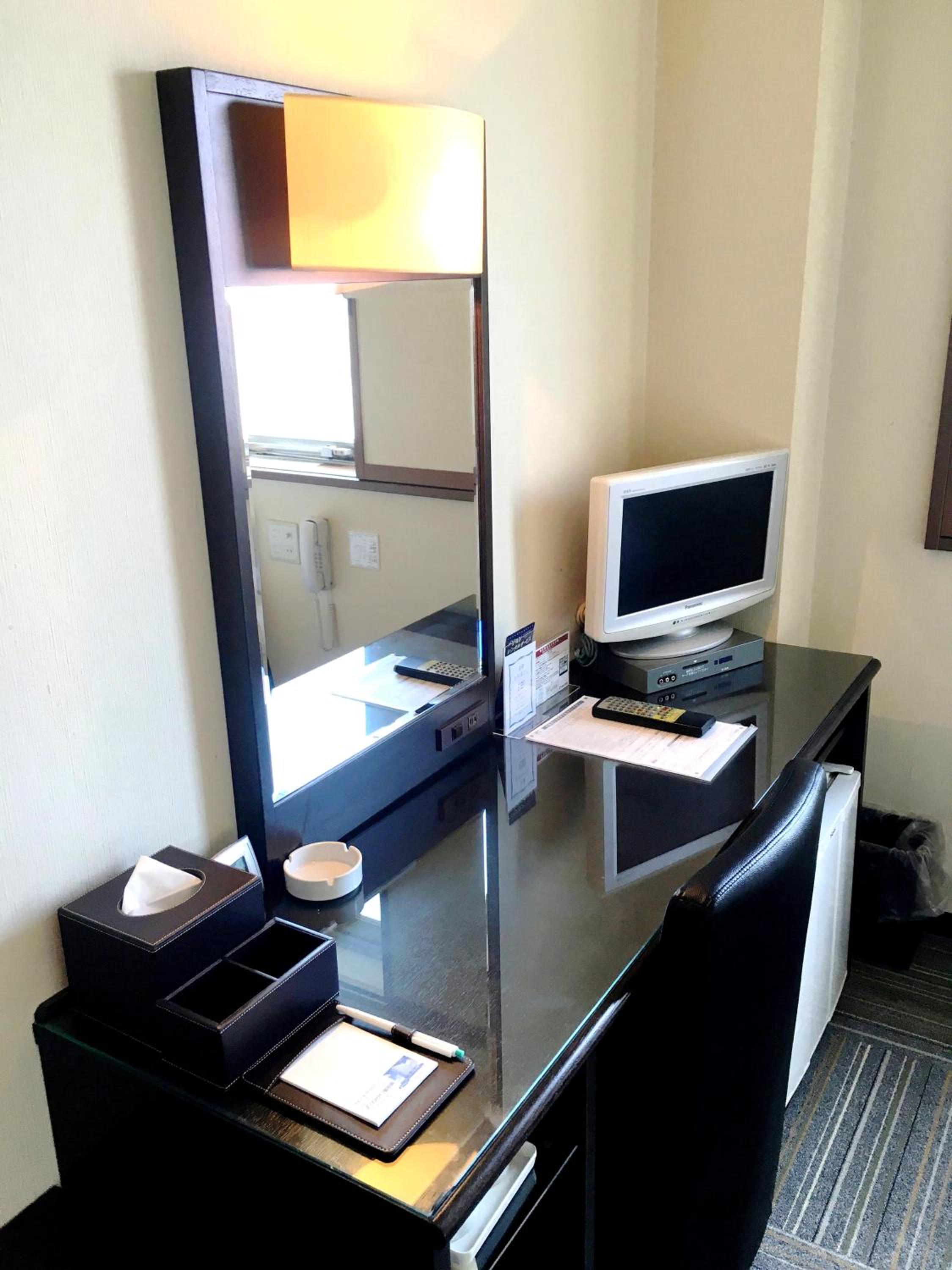 Semi Double Room - Smoking - Photo 4