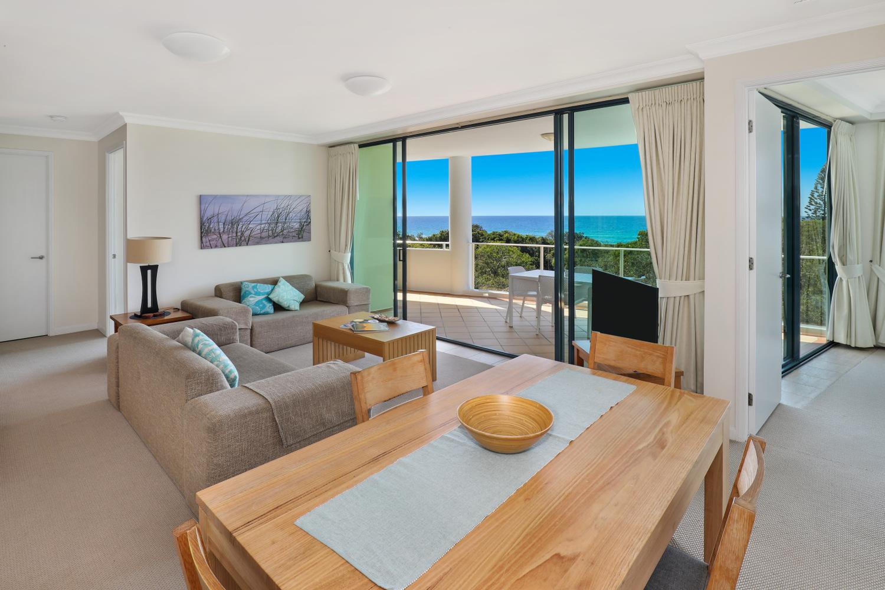 Two-Bedroom Apartment with Ocean View photo 3