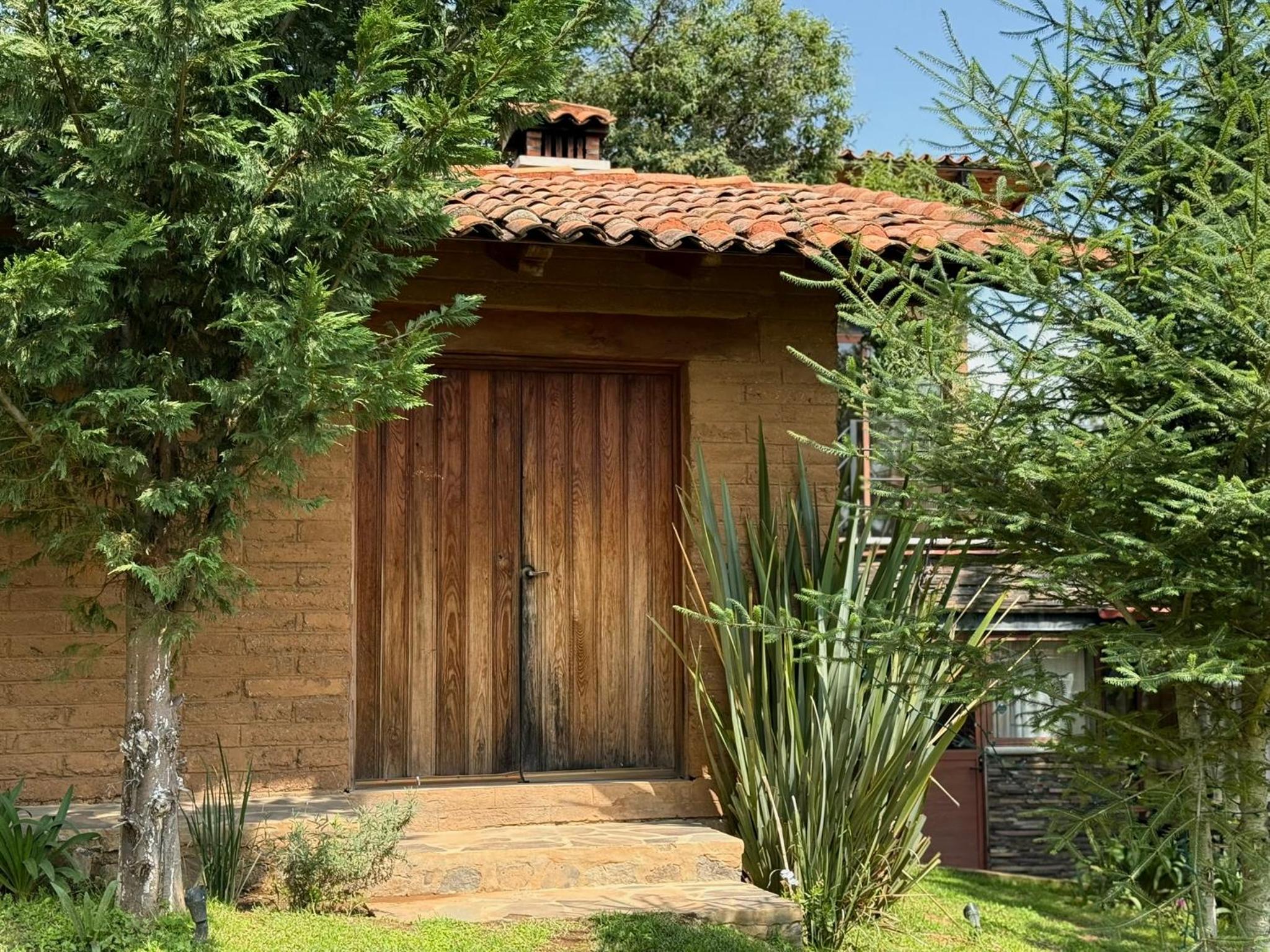 One-Bedroom House - Photo 3