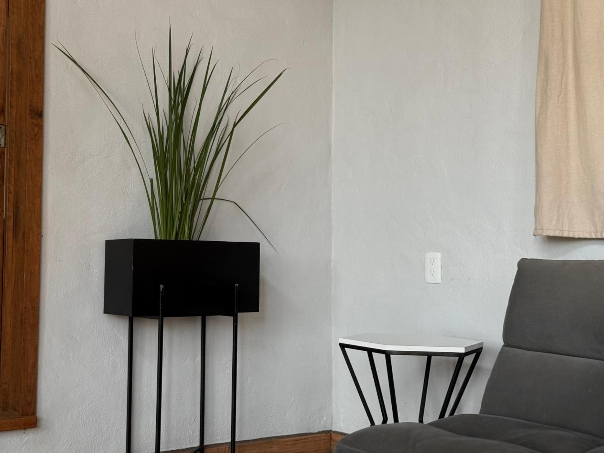 Two-Bedroom House - Photo 16