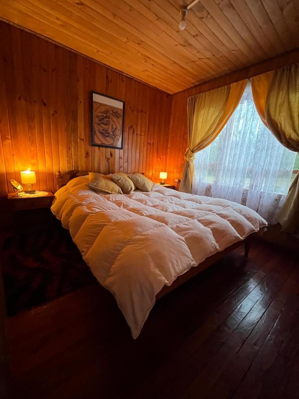 Deluxe Queen Room photo 3