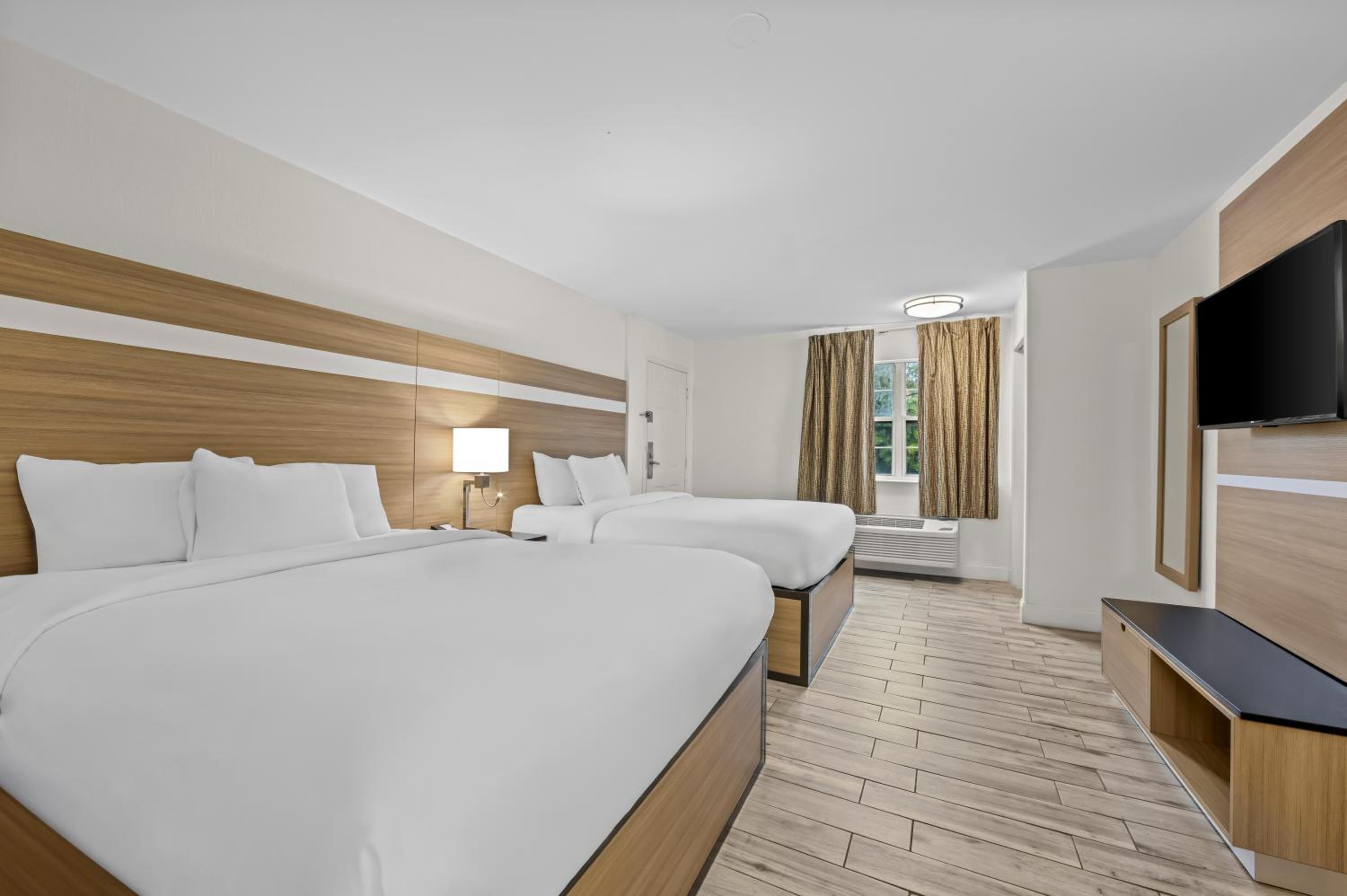 Quadruple Room - Non Smoking