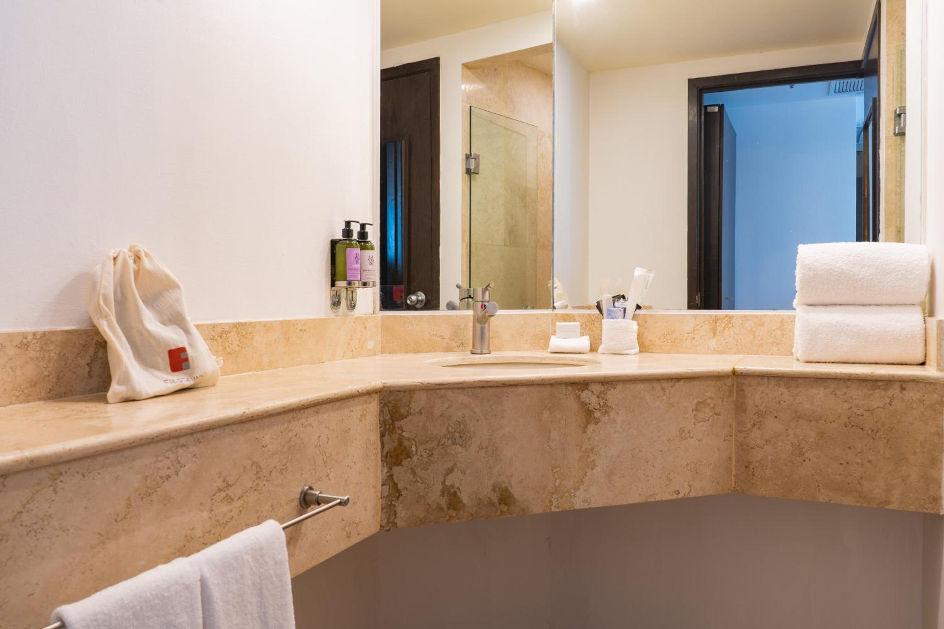 Junior Suite - Photo 4