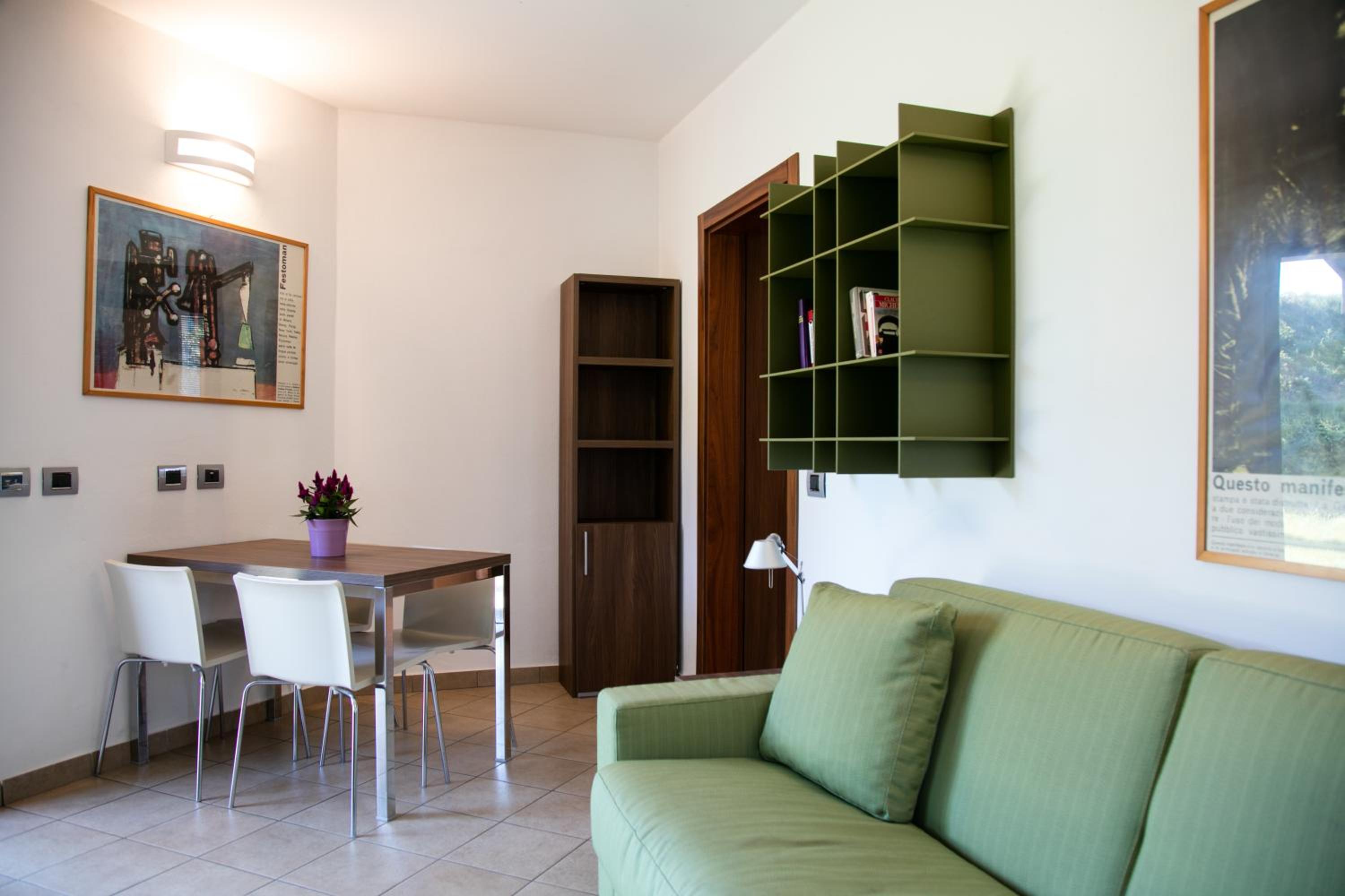 One-Bedroom Apartment (4 Adults) - Photo 4