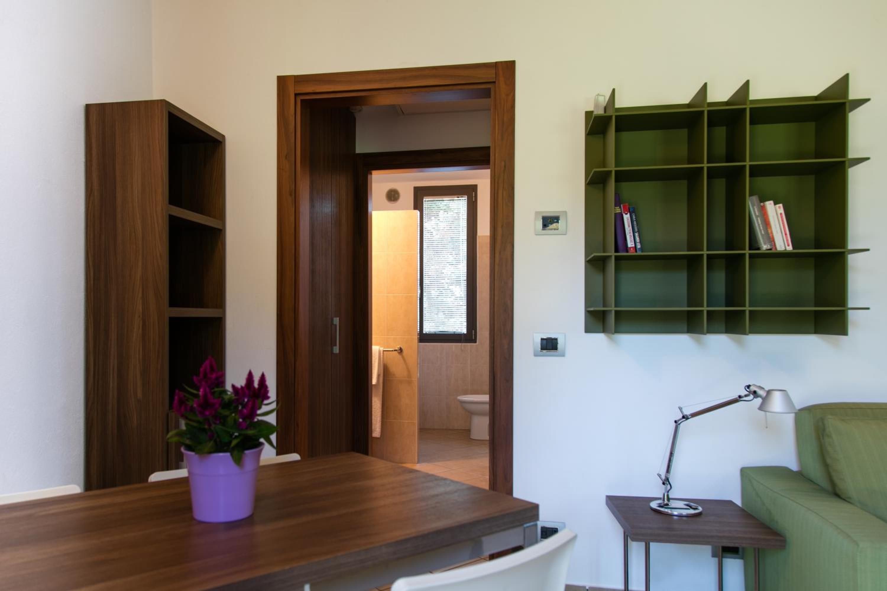 One-Bedroom Apartment (4 Adults) - Photo 6
