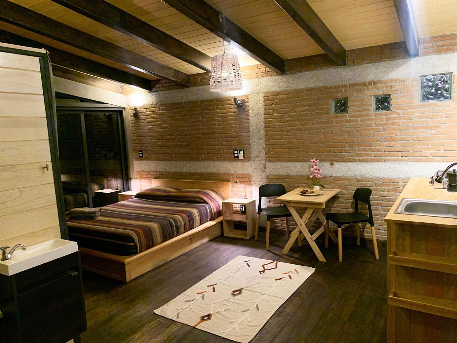 Deluxe Suite photo 2