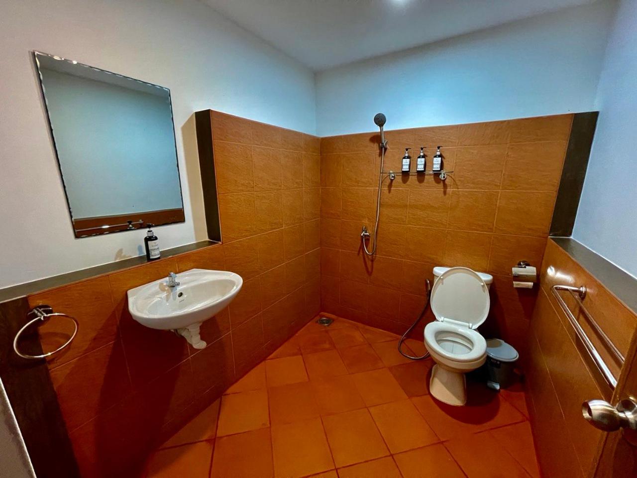 Family Room with Shower photo 3