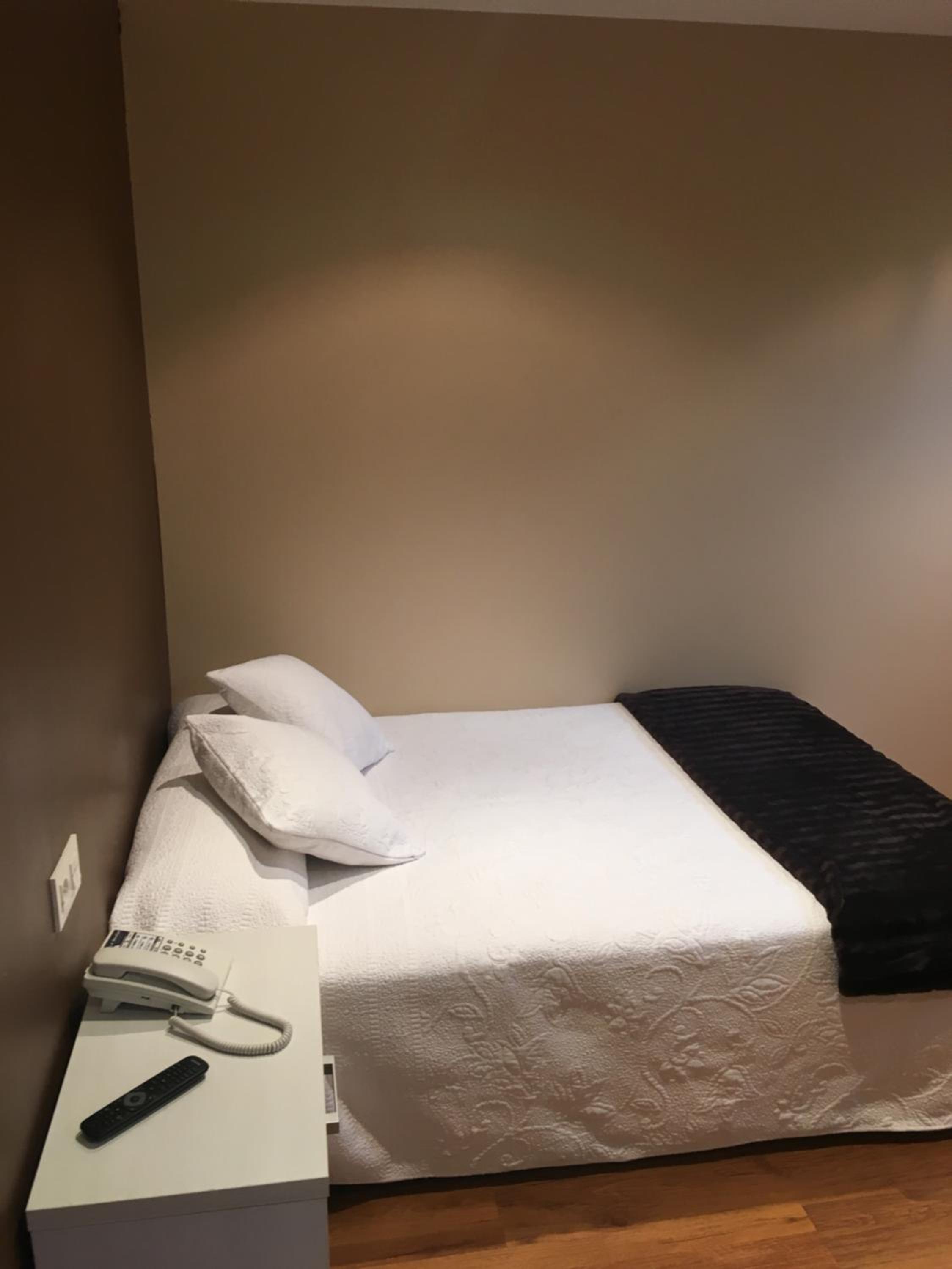 Double Room - Disability Access photo 3