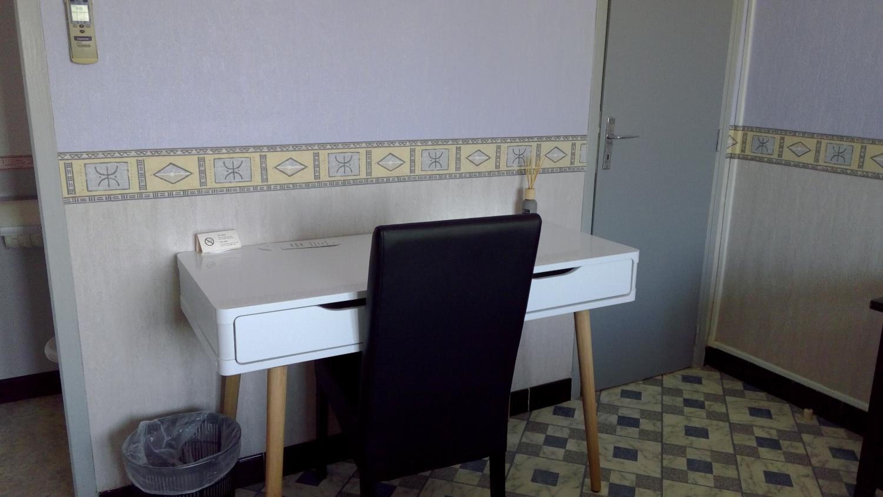 Superior Double Room - Photo 12