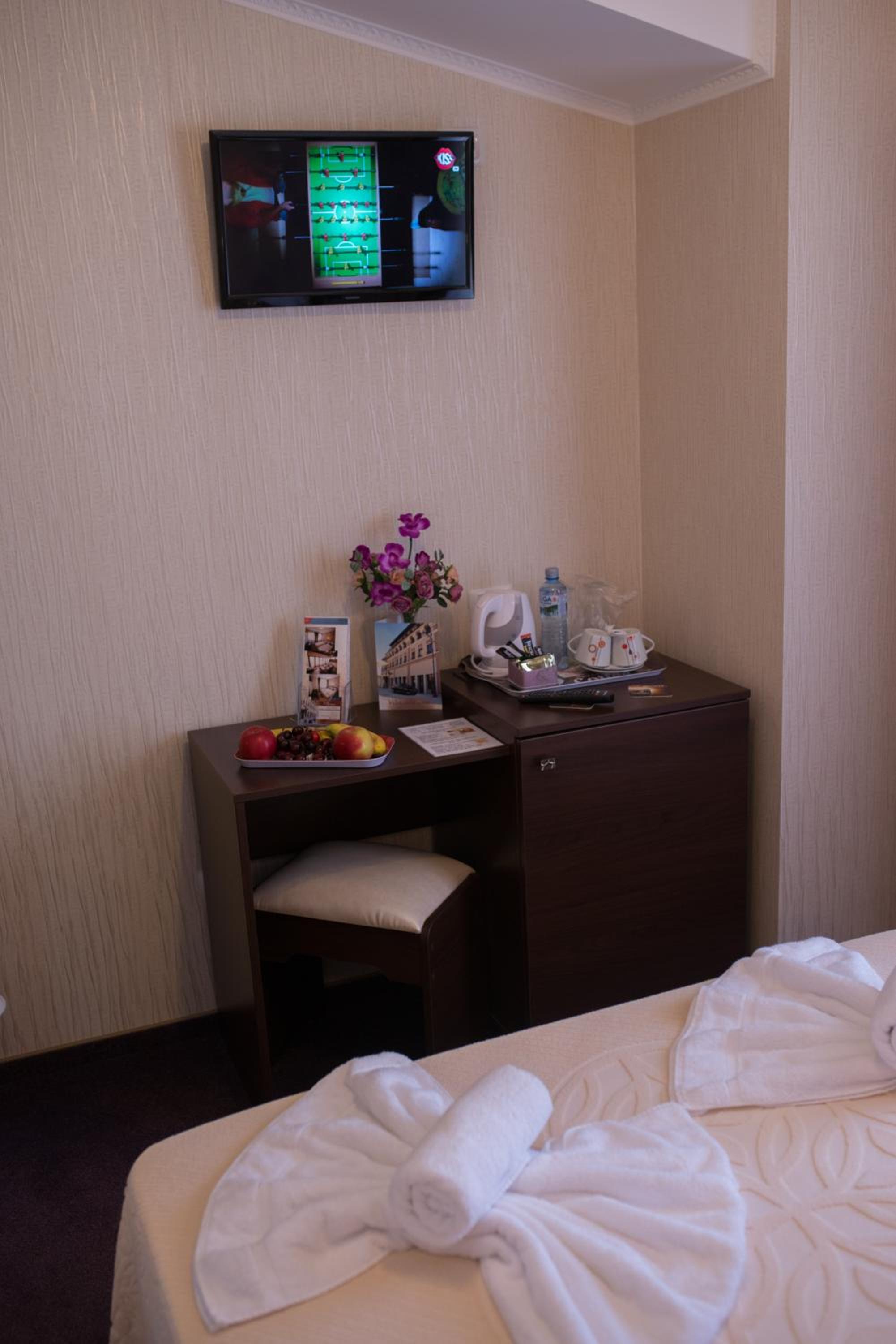 Economy Double Room - Photo 2