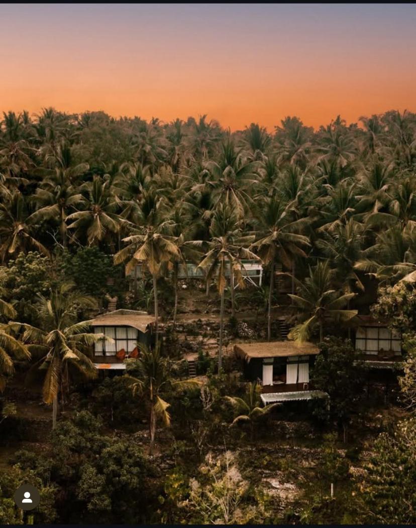 Deluxe Bungalow with Garden View