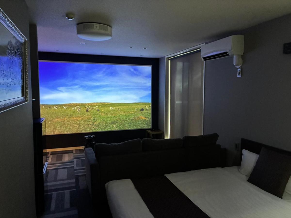 Standard Twin Room with Sofa photo 2