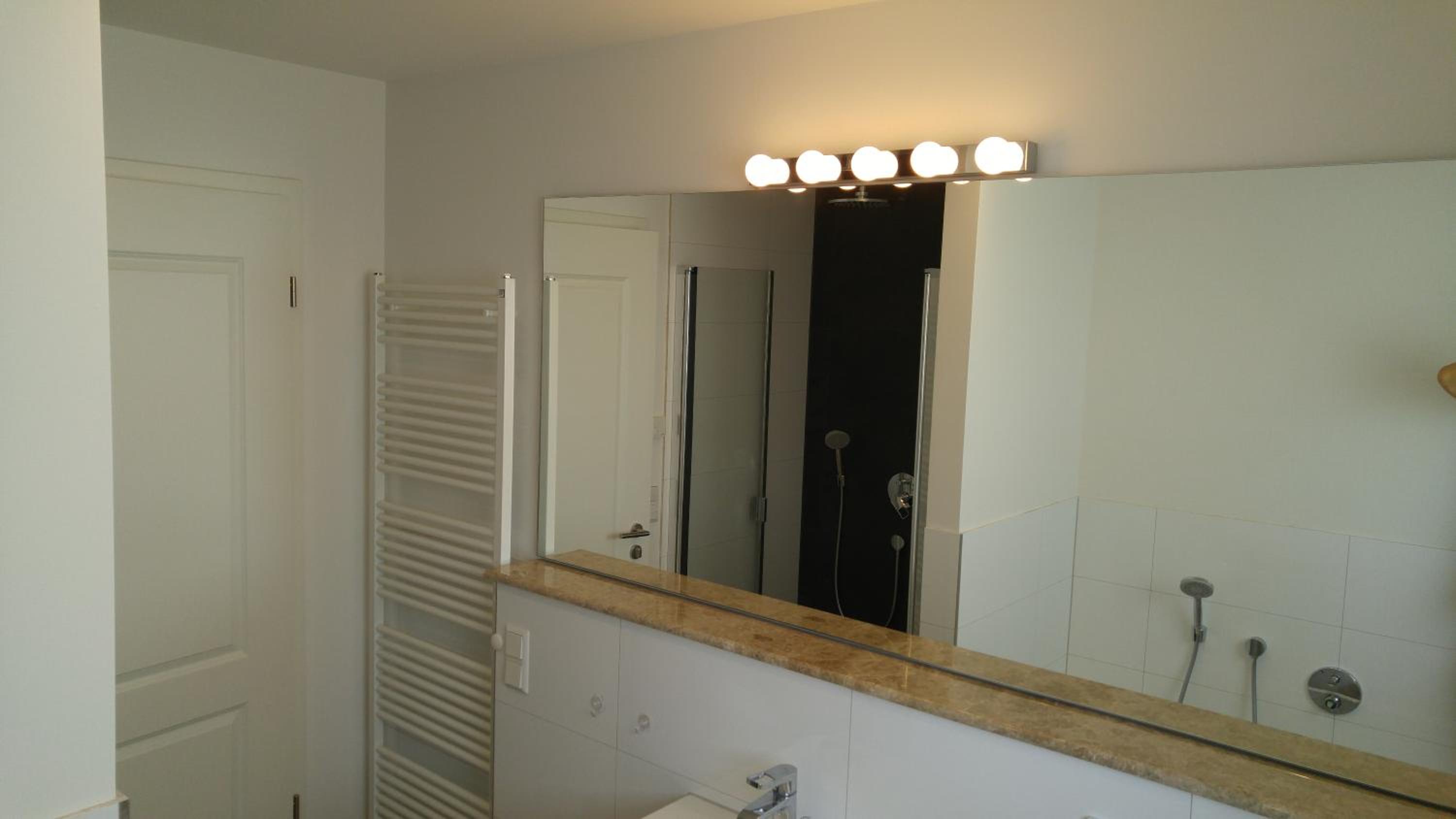 Three-Bedroom Apartment with Balcony photo 1