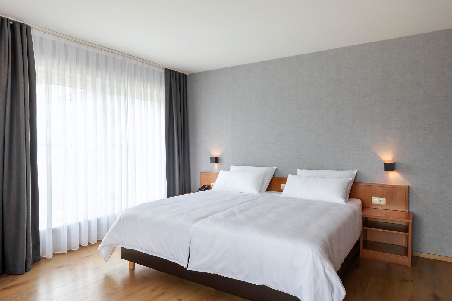 Business Twin Room photo 3