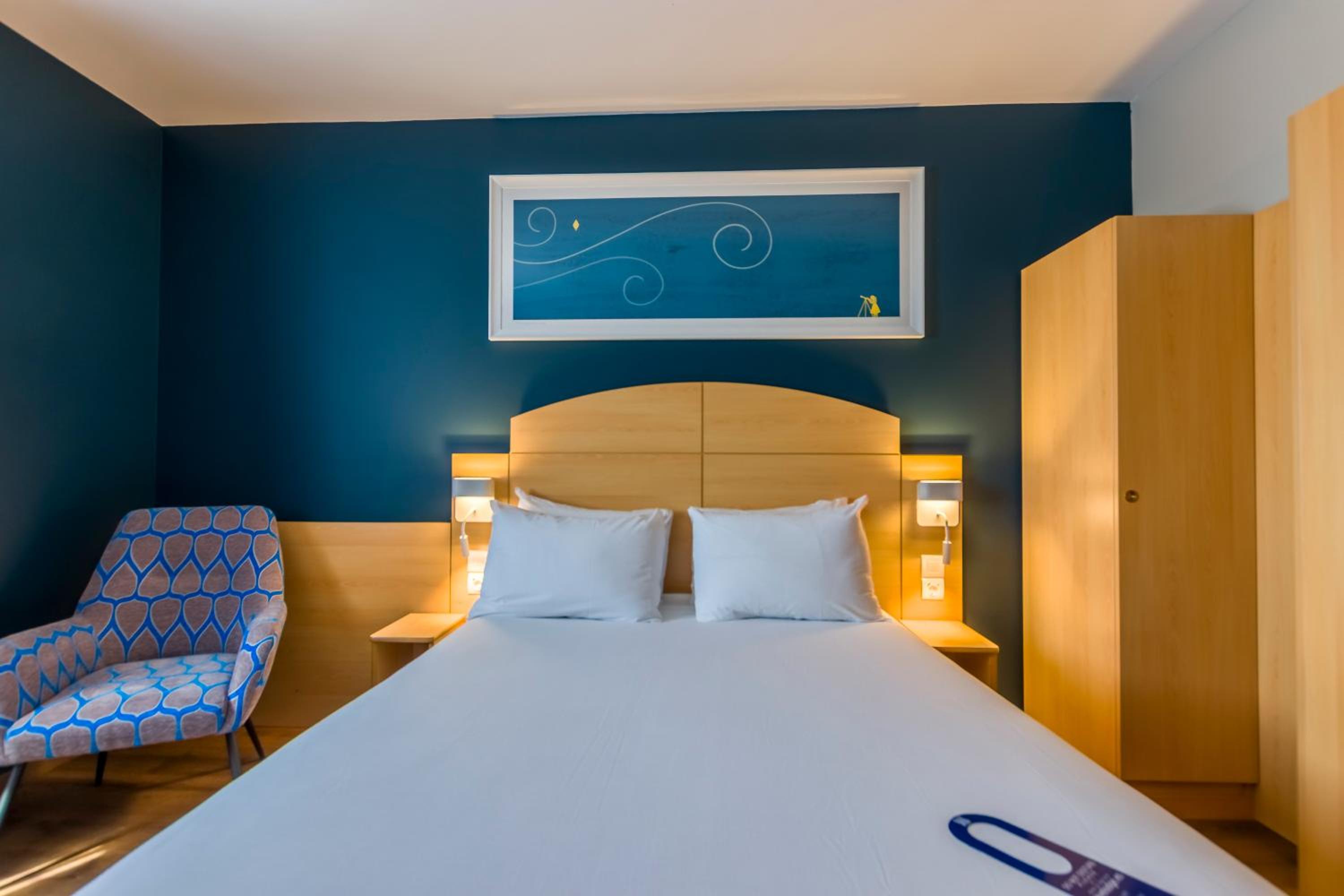 Double Room - Disability Access - Photo 5