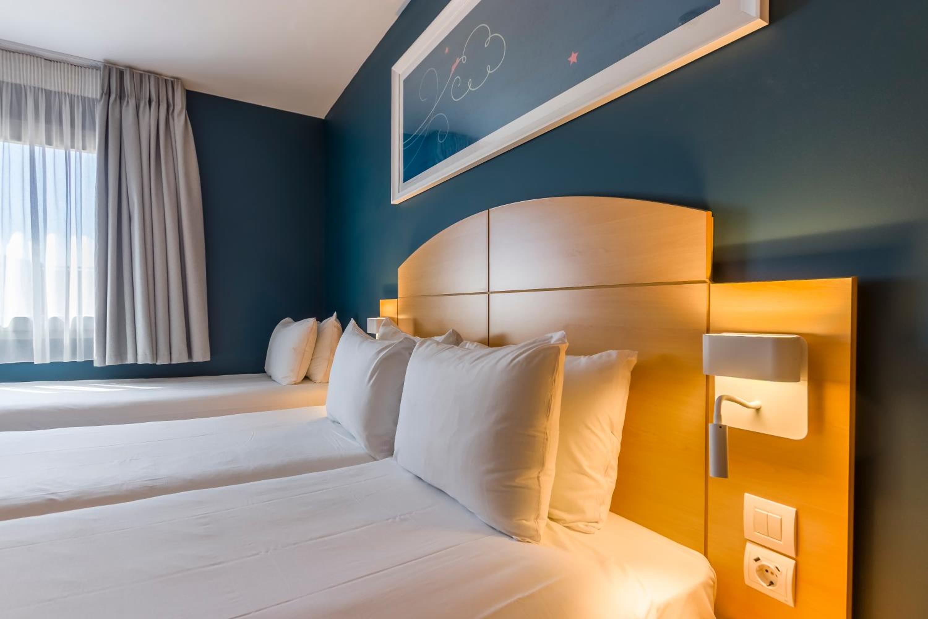 Triple Room - Photo 6