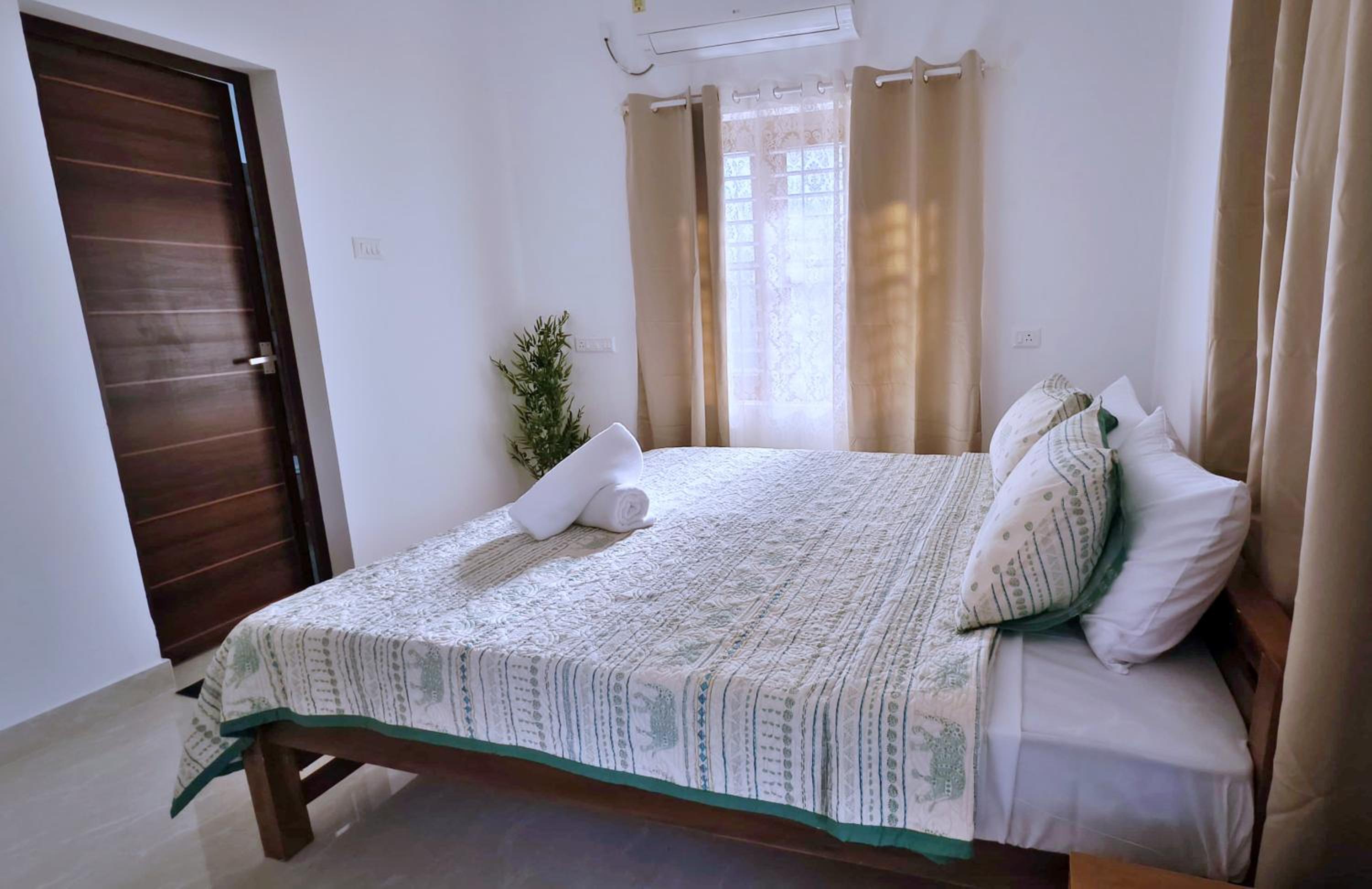 Standard Double Room - Photo 1
